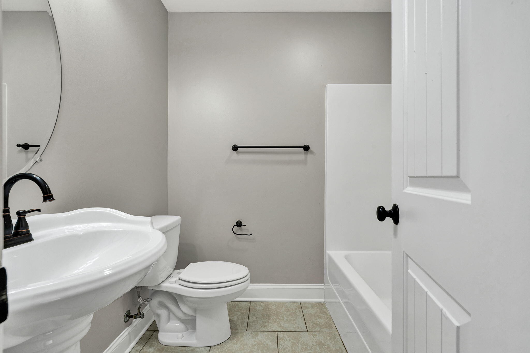 210 Winding Glen Drive, Nw Property Photo 48