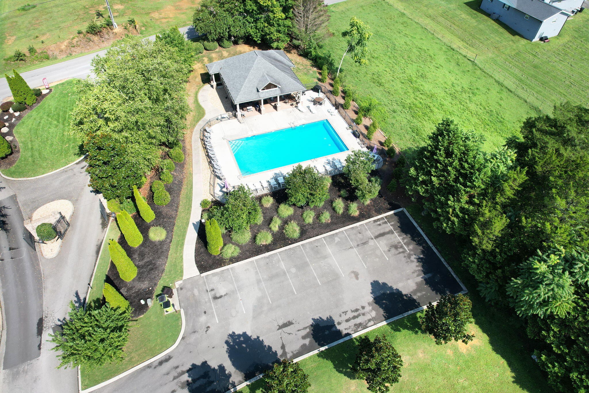 210 Winding Glen Drive, Nw Property Photo 52