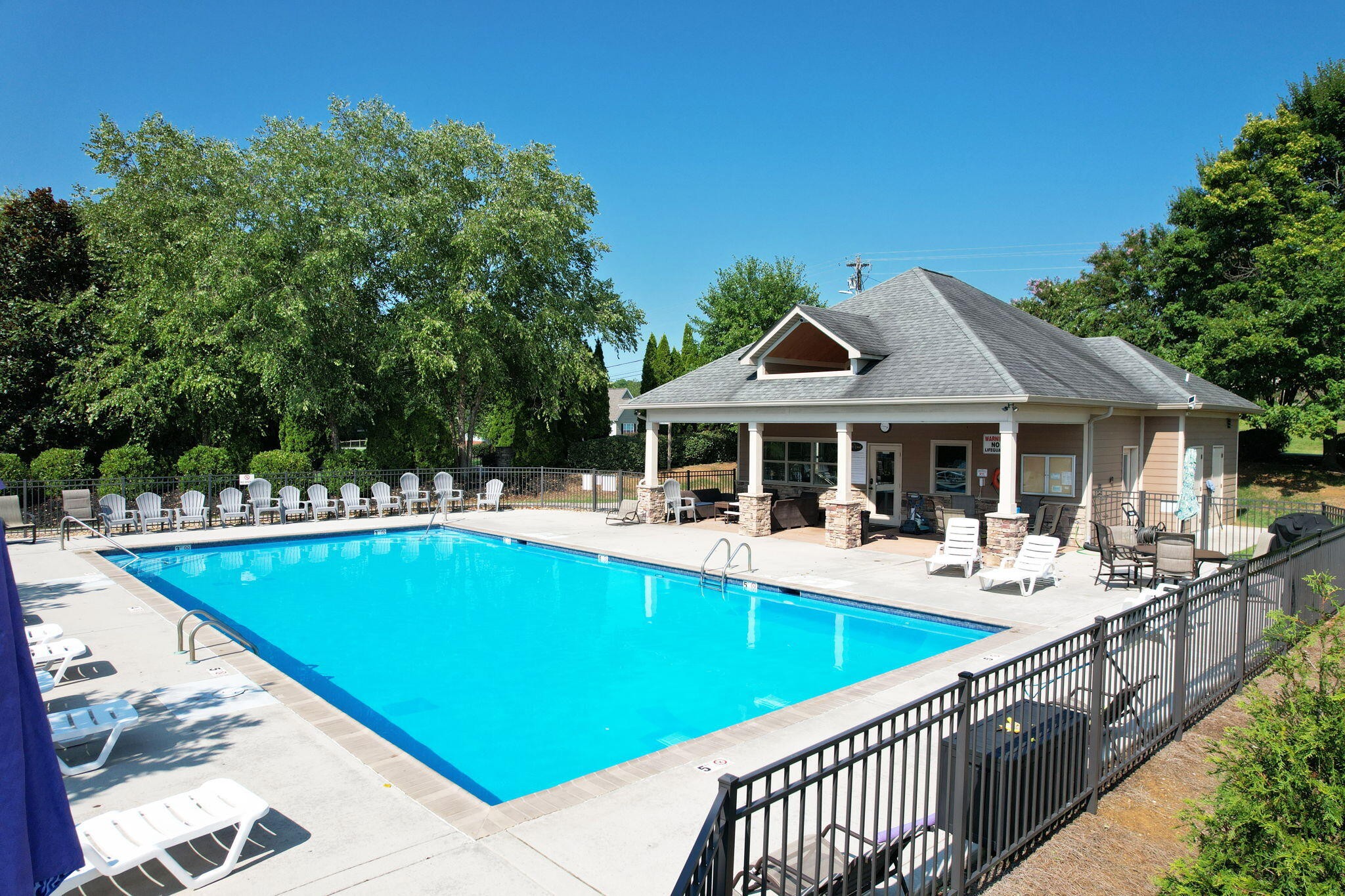 210 Winding Glen Drive, Nw Property Photo 54