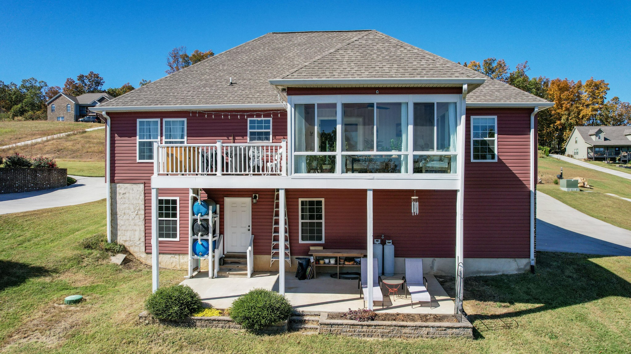 220 Timber Top Crossing, Se Property Photo 5