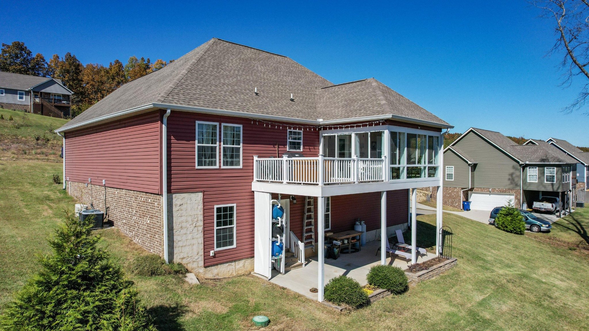 220 Timber Top Crossing, Se Property Photo 6
