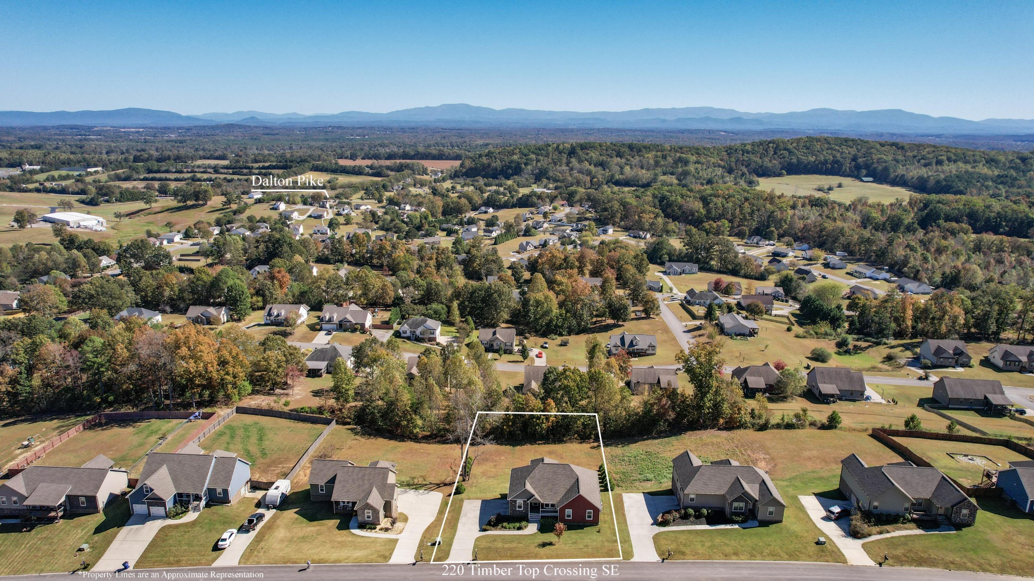 220 Timber Top Crossing, Se Property Photo 9