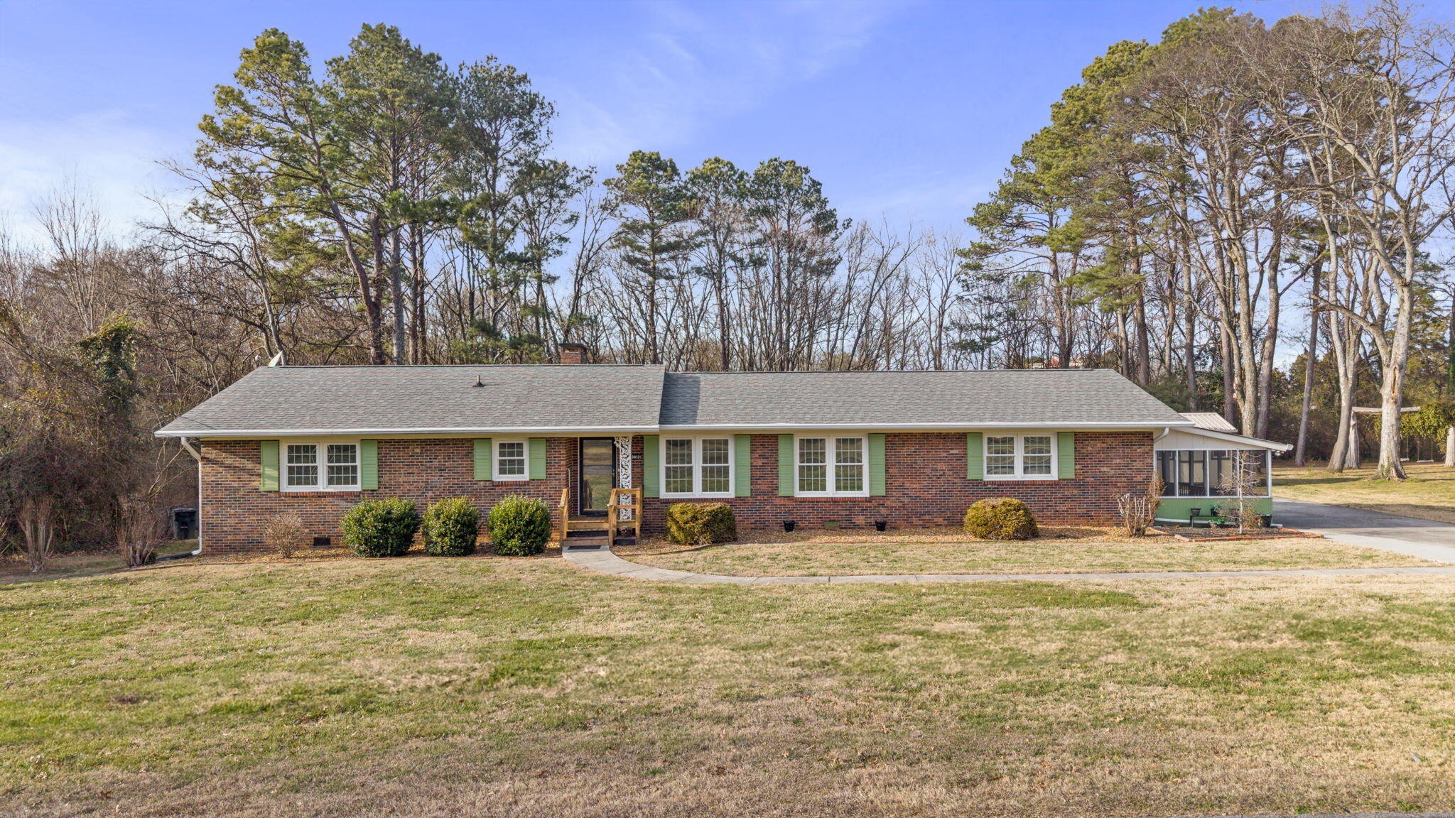 3613 Bowman Circle Drive, Ne Property Photo 1