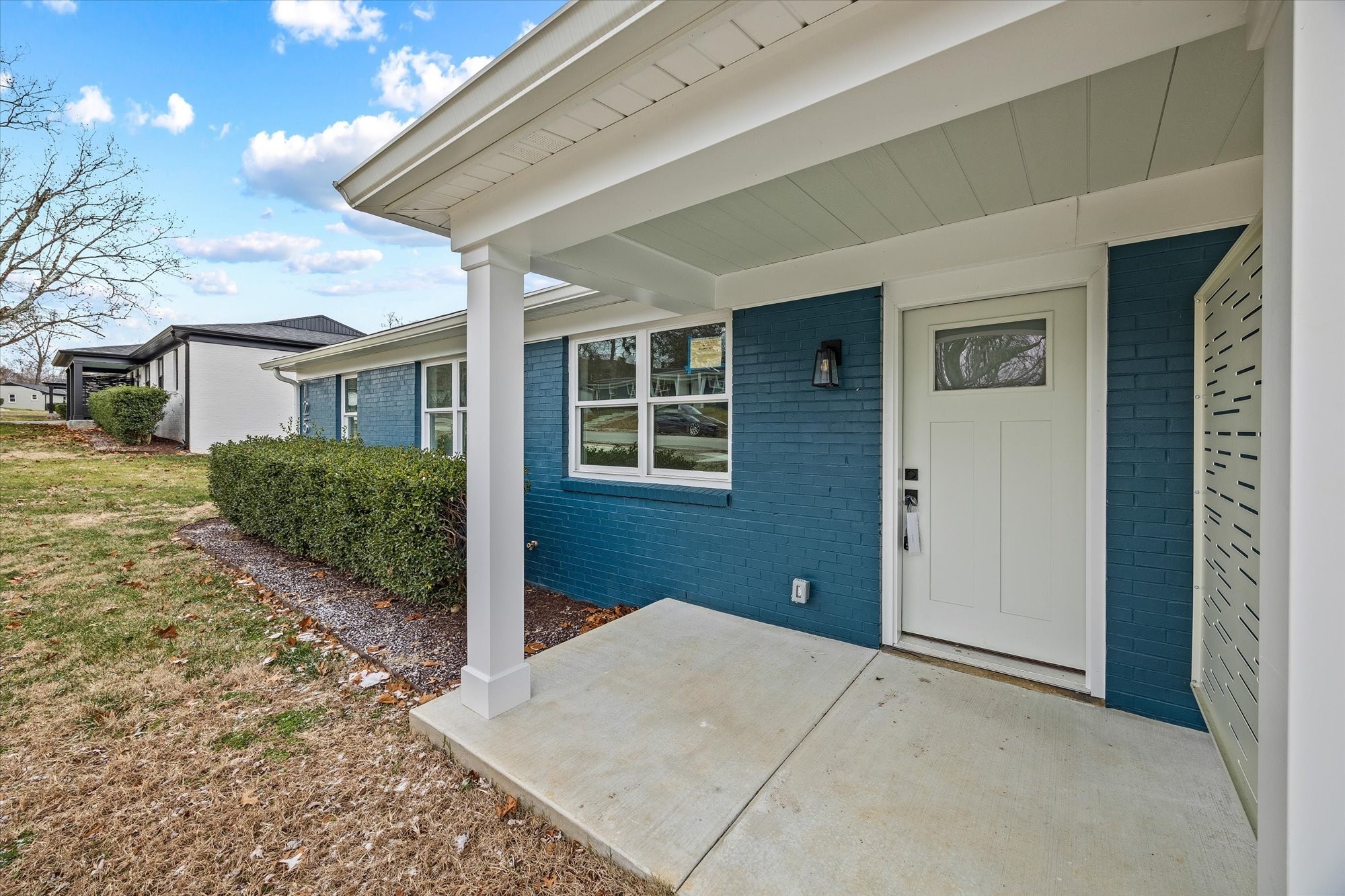 227 Boatman St Property Photo 2