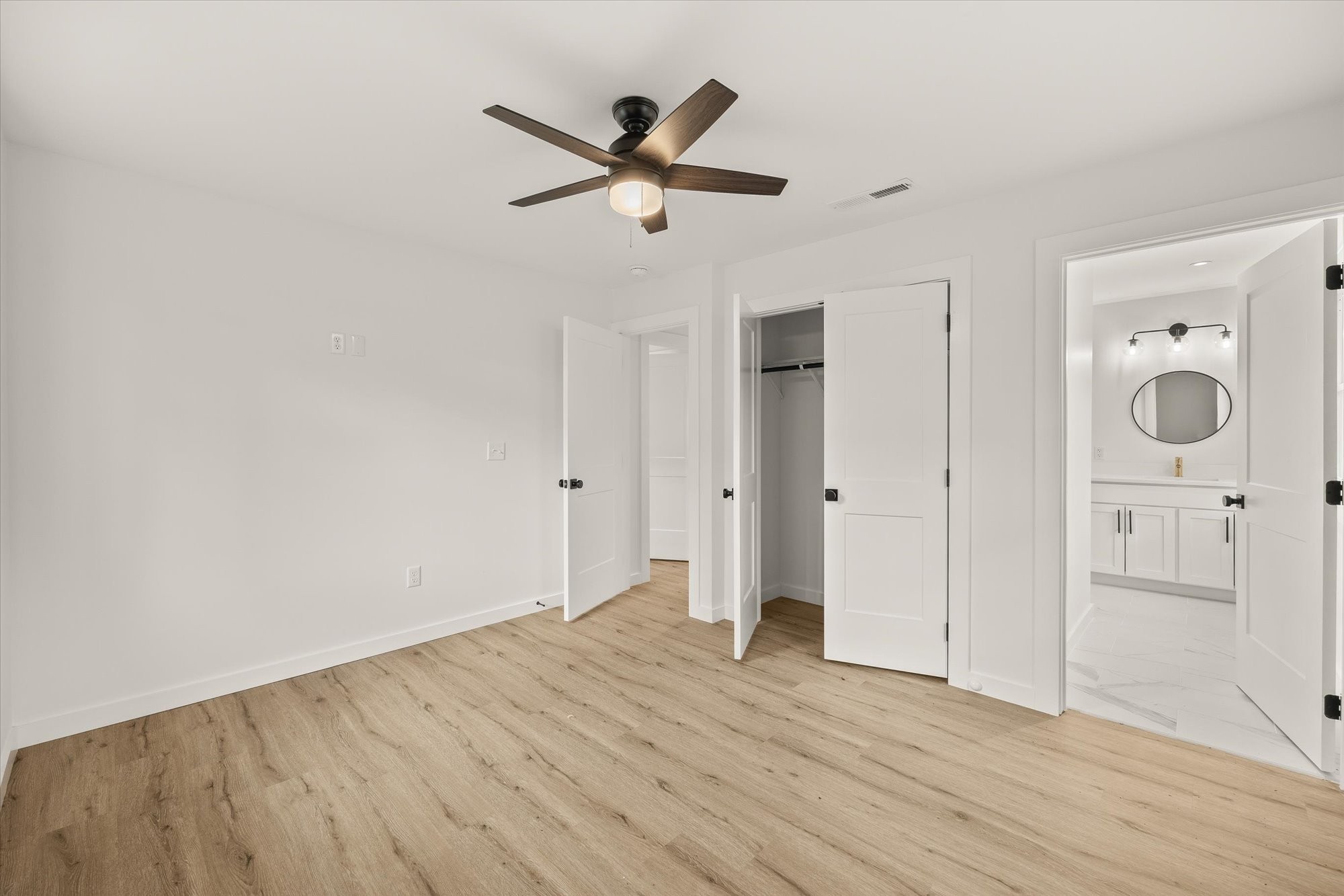 227 Boatman St Property Photo 13