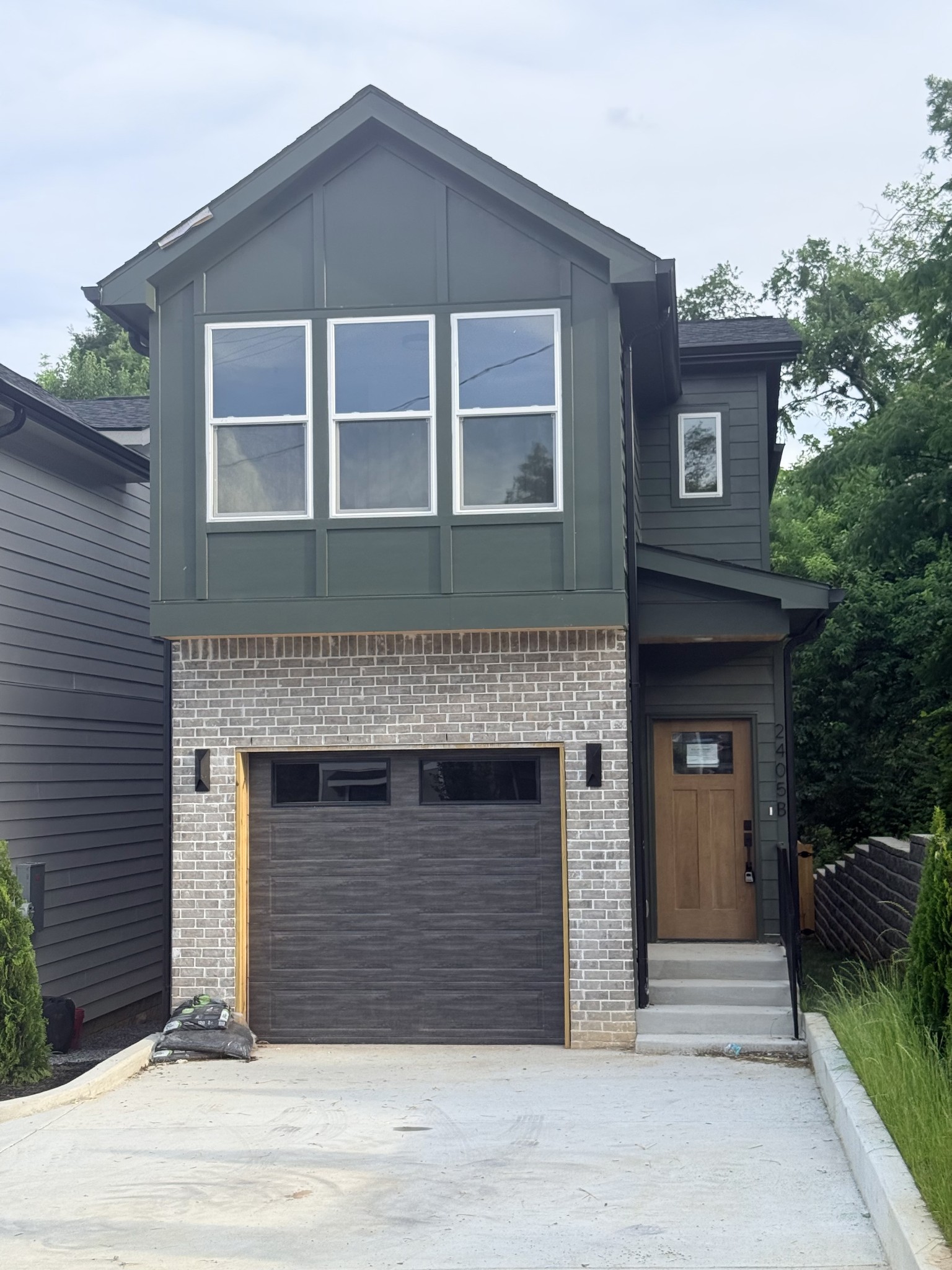 4420B Providence Hts