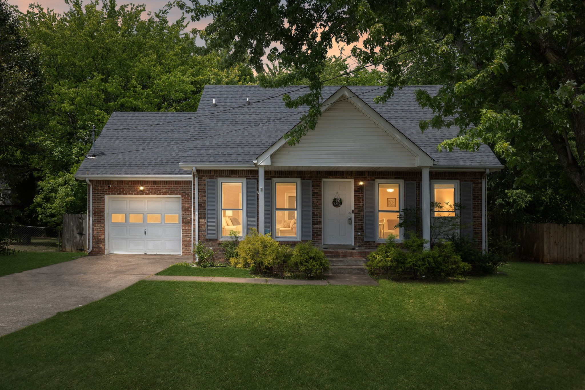 1036 Roedeer Dr Property Photo 2
