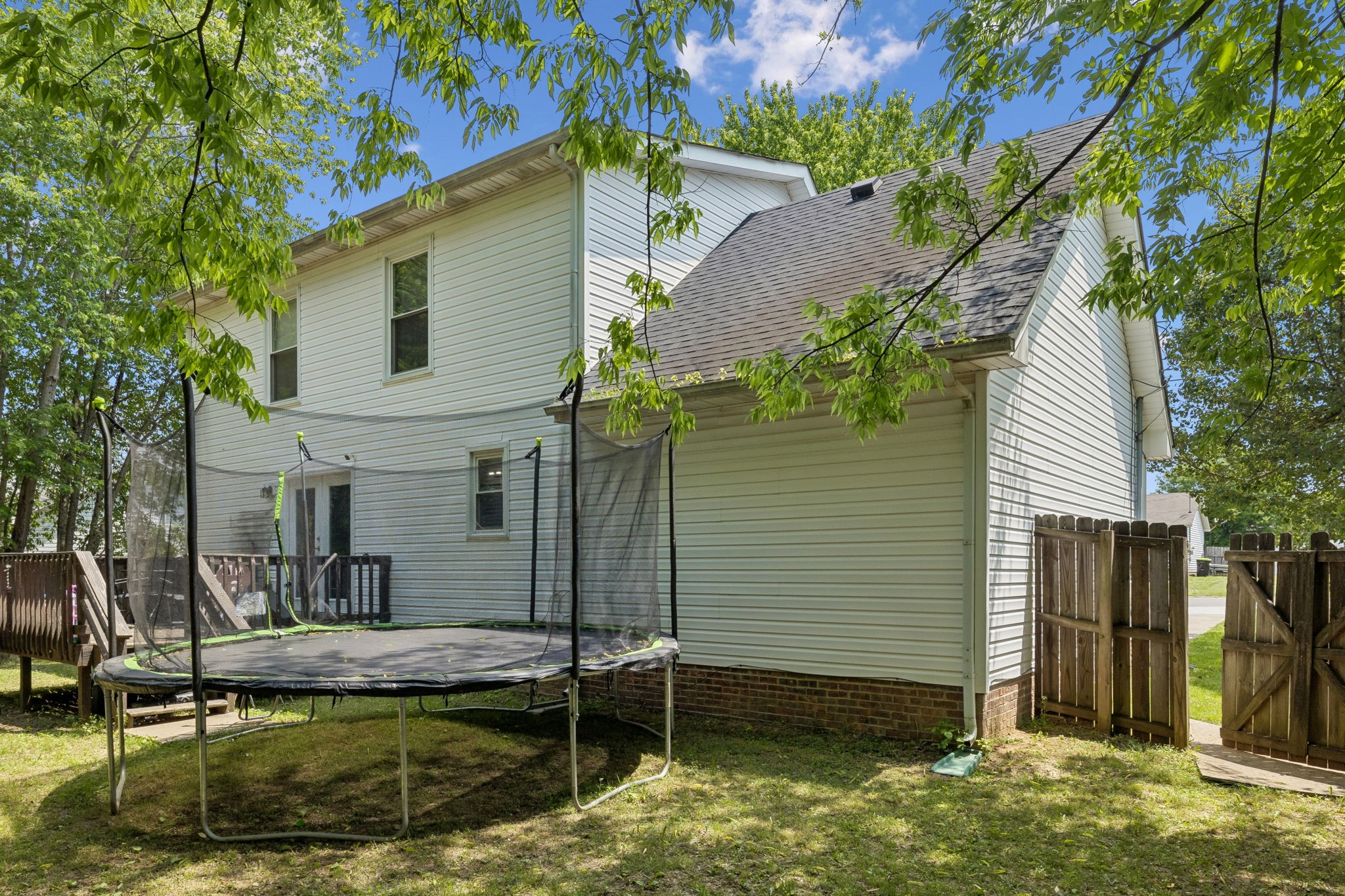 1036 Roedeer Dr Property Photo 28