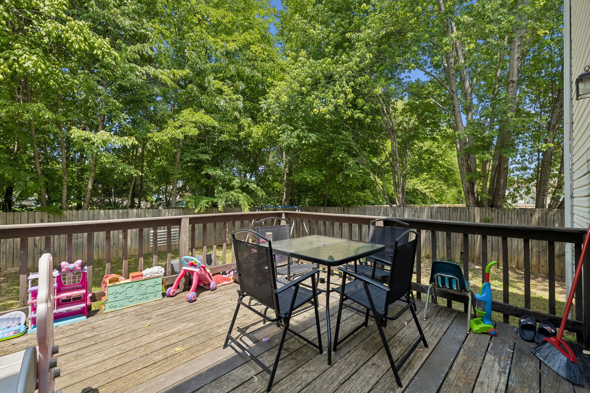 1036 Roedeer Dr Property Photo 31