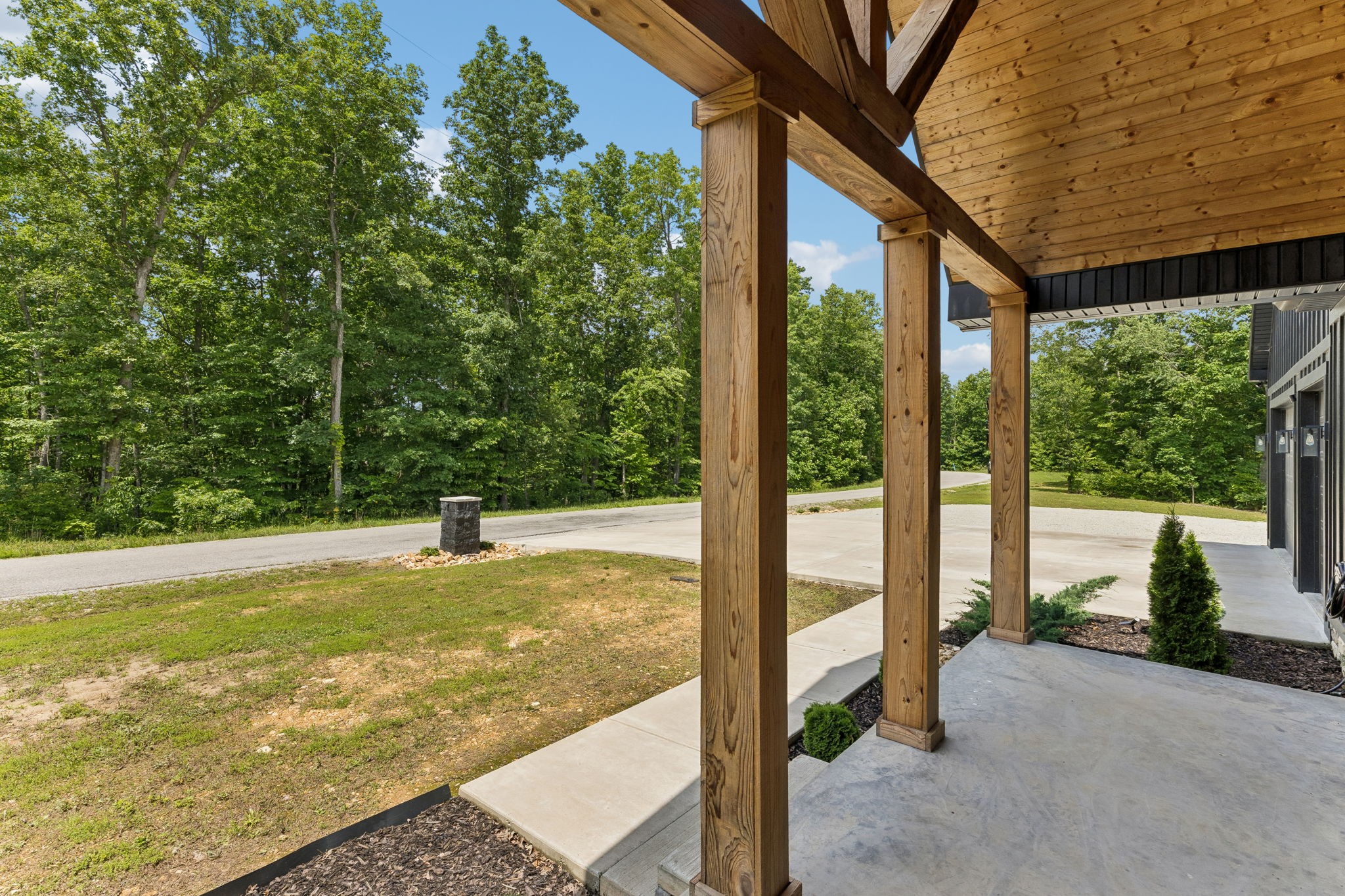 254 Saddlebrook Dr Property Photo 9