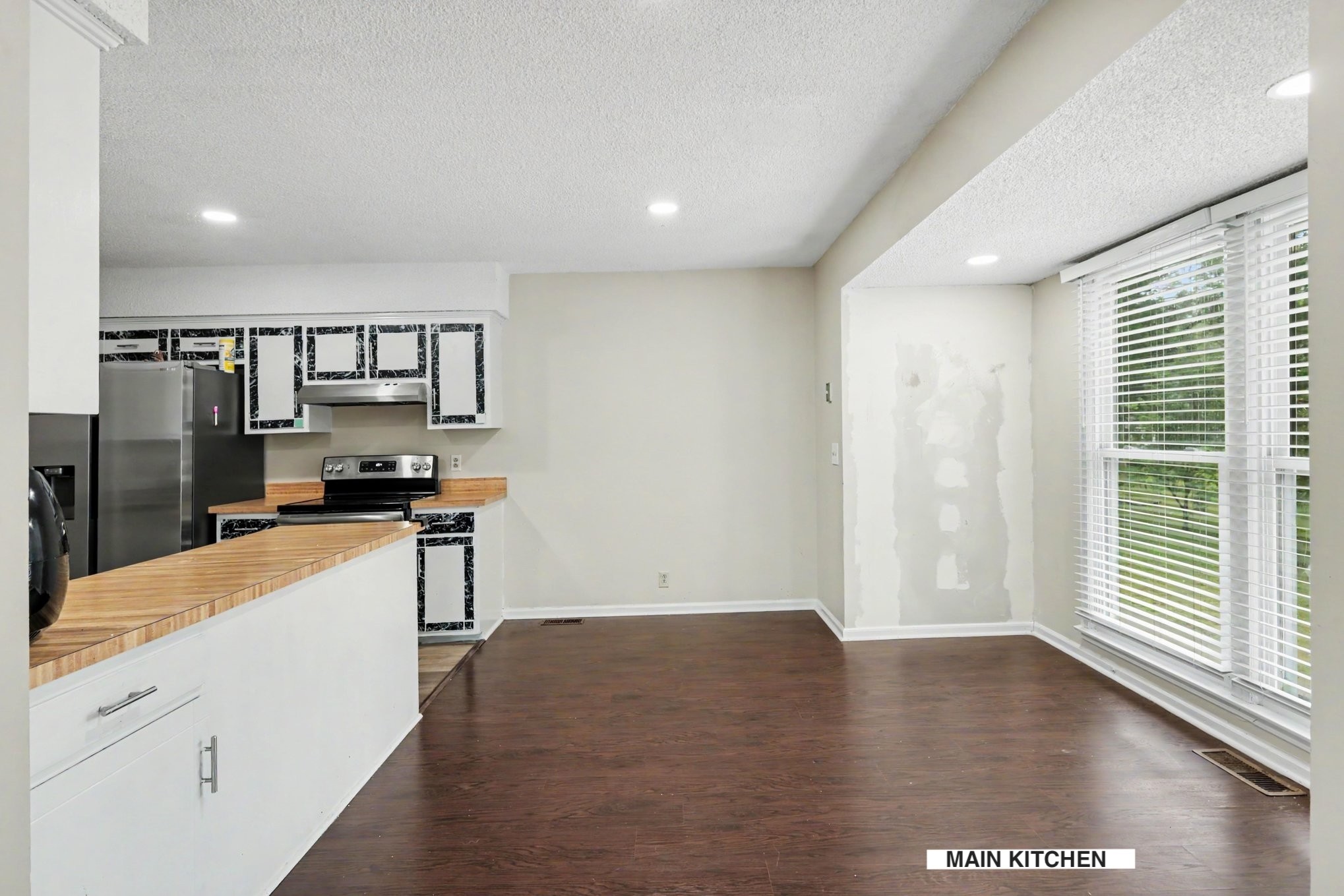 3109 Rollingstone Dr Property Photo 7