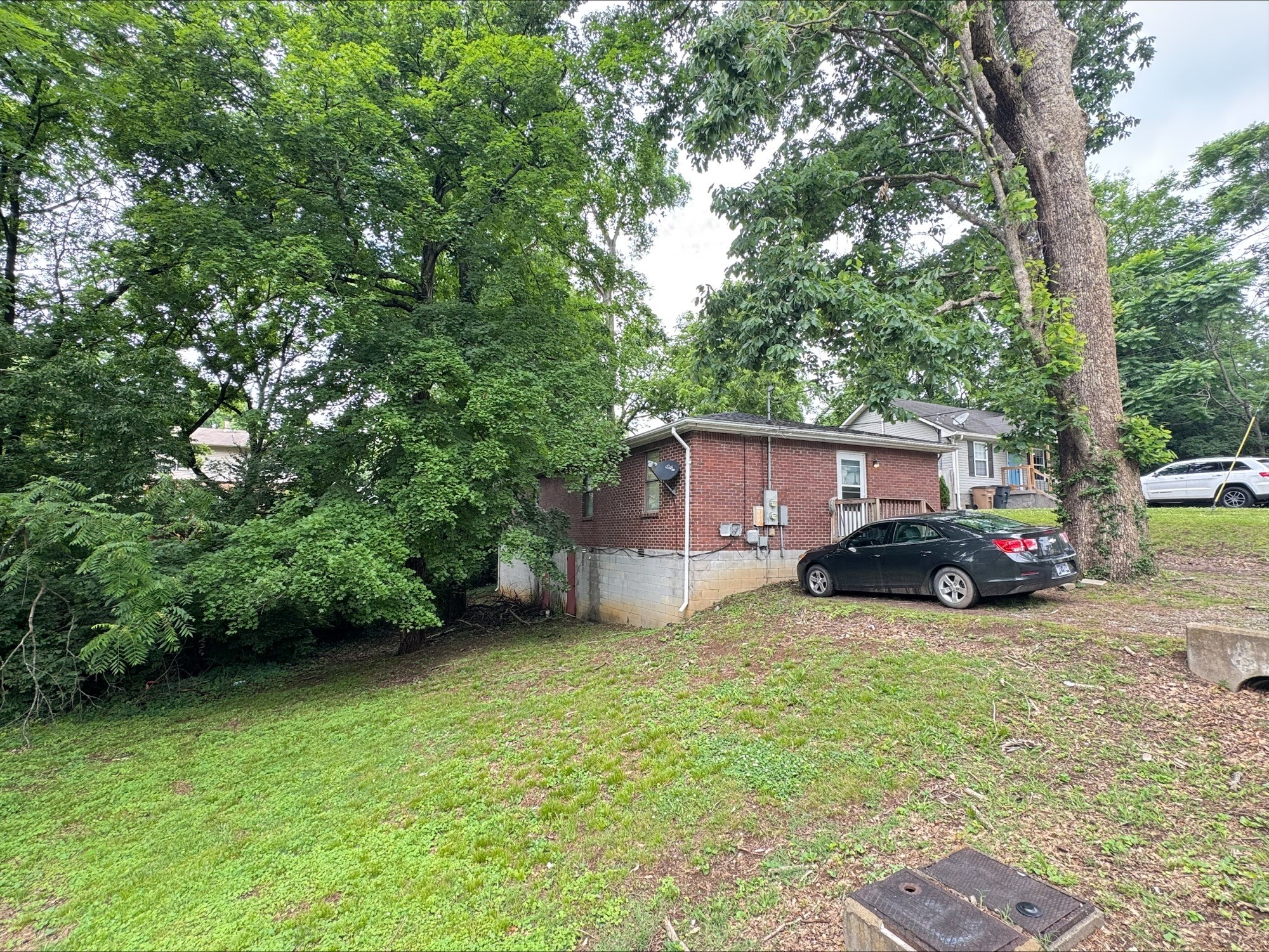 1115 Campbell St Property Photo 2