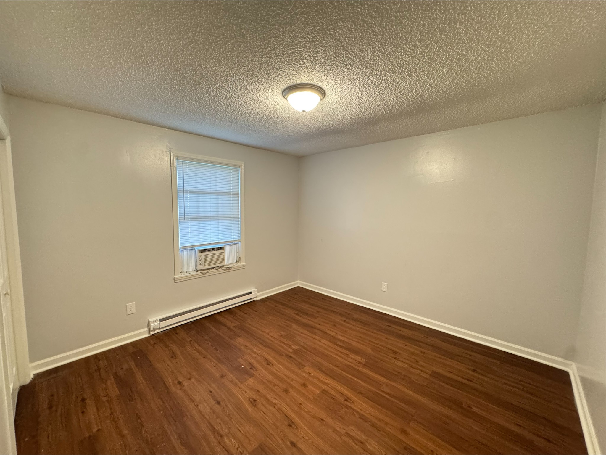 1115 Campbell St Property Photo 6