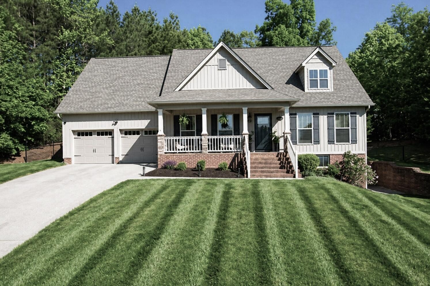 310 Silver Springs Trail, Nw Property Photo 1