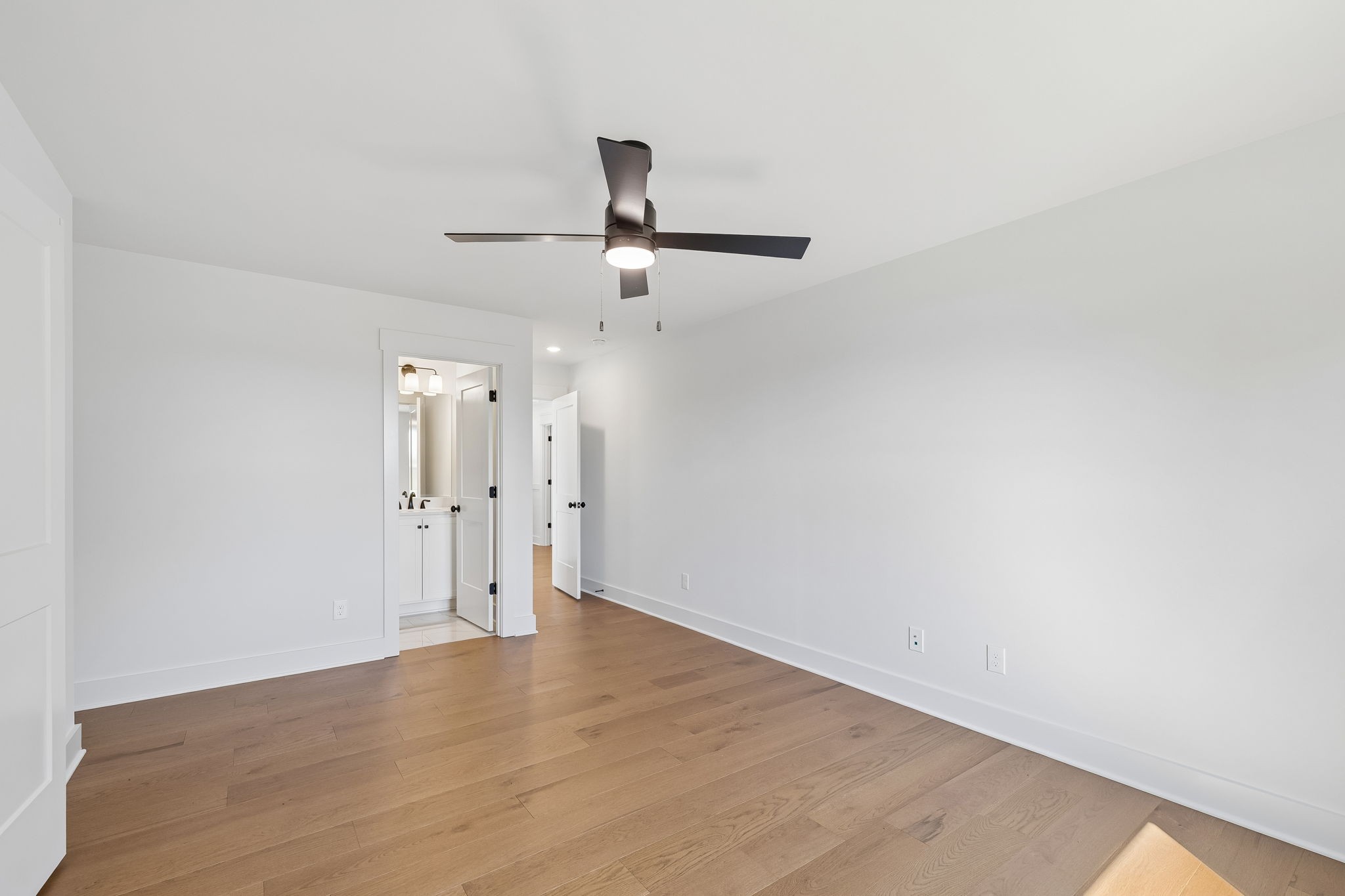 2418 River Rd Property Photo 48