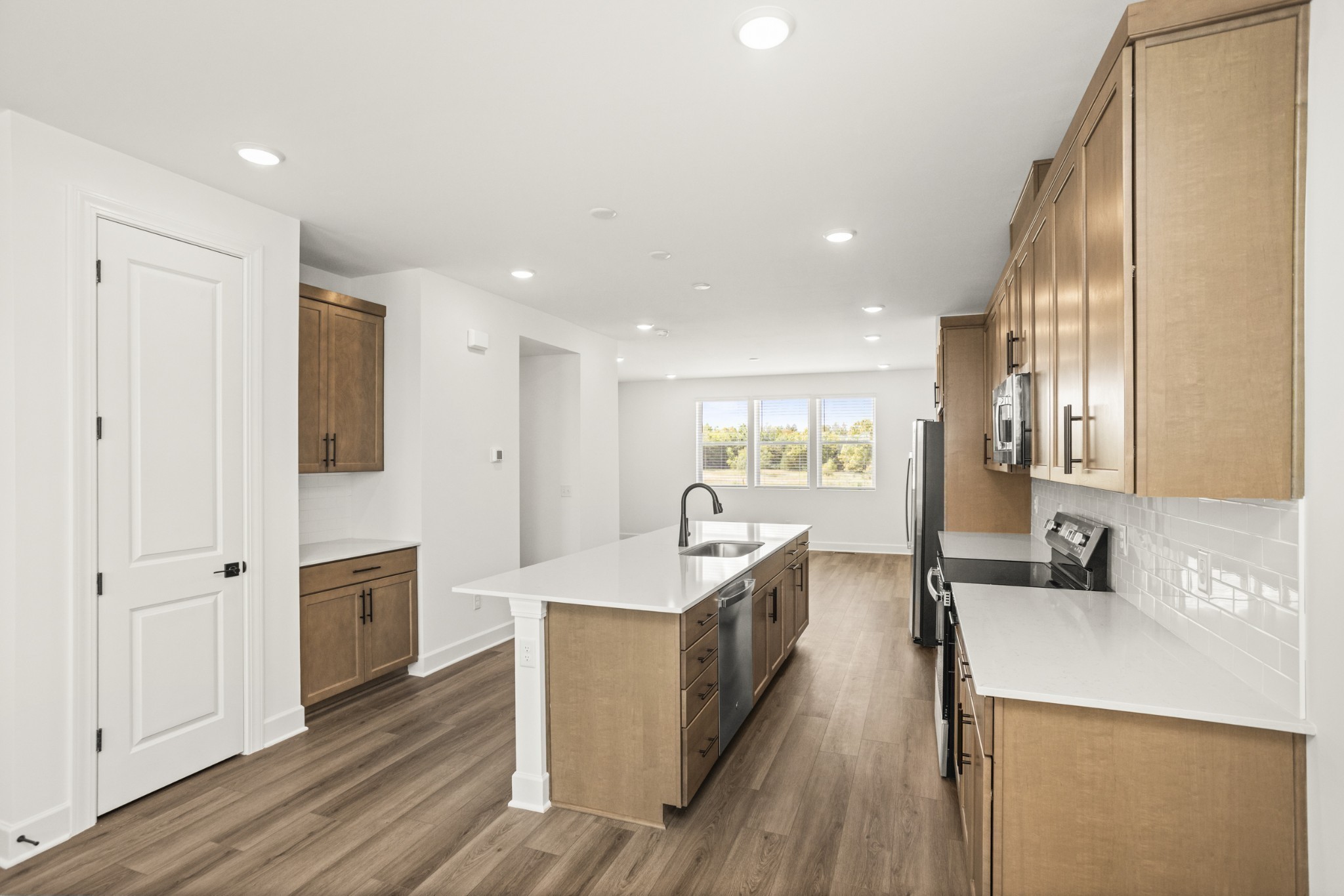 176 Barton Village Boulevard Property Photo 25