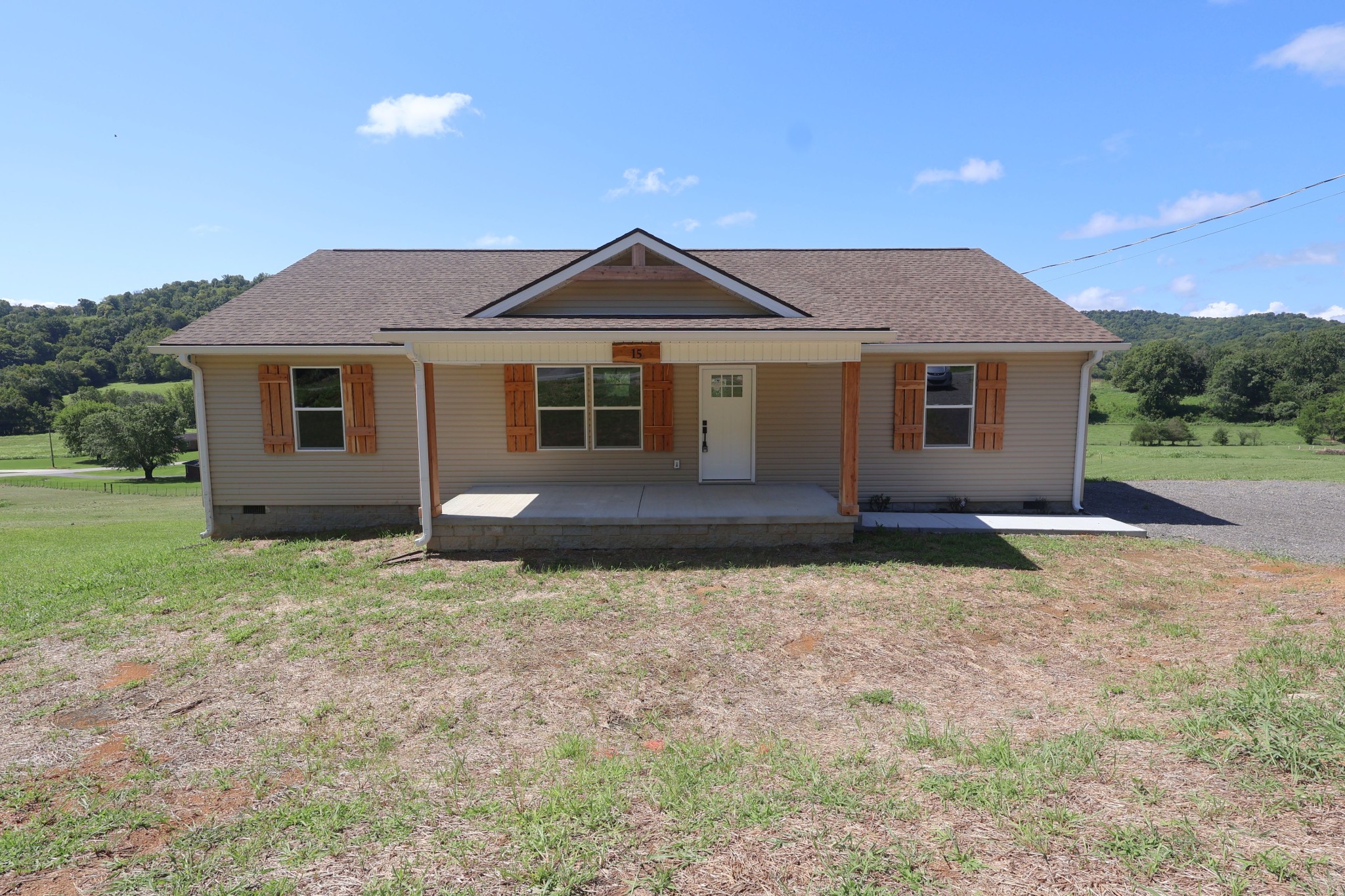 15 Wilkerson Hollow Ln Property Photo 1