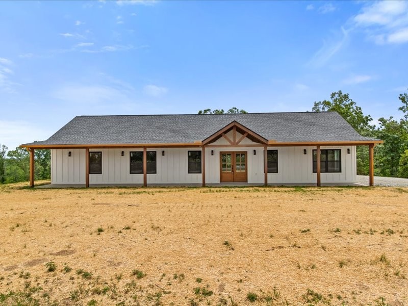 1461 Little Swan Creek Property Photo 1