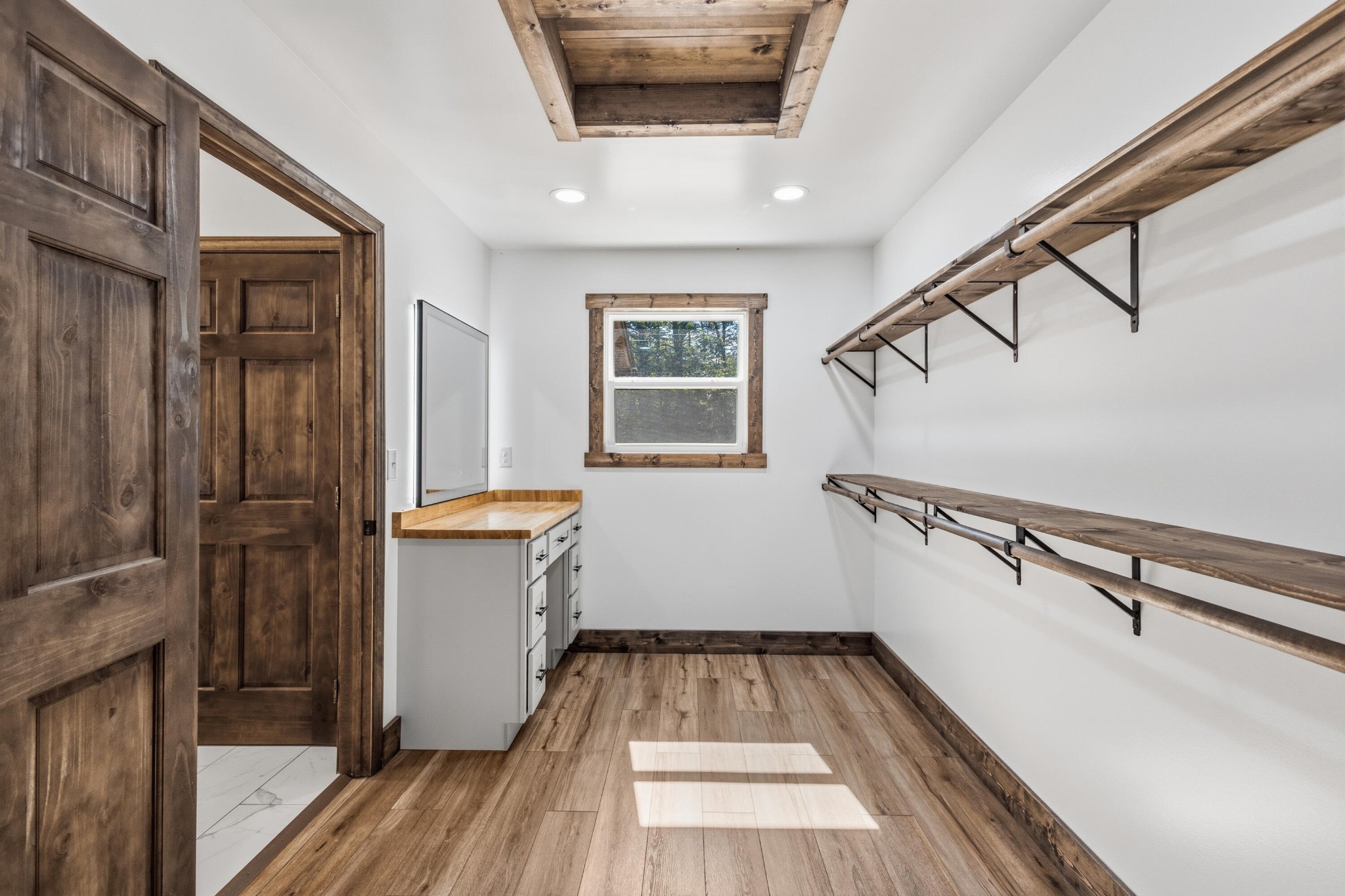 2377 Porch Rock Road Property Photo 18