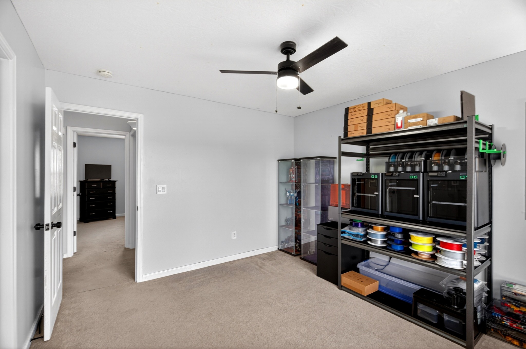 3911 Kings Ct Property Photo 15