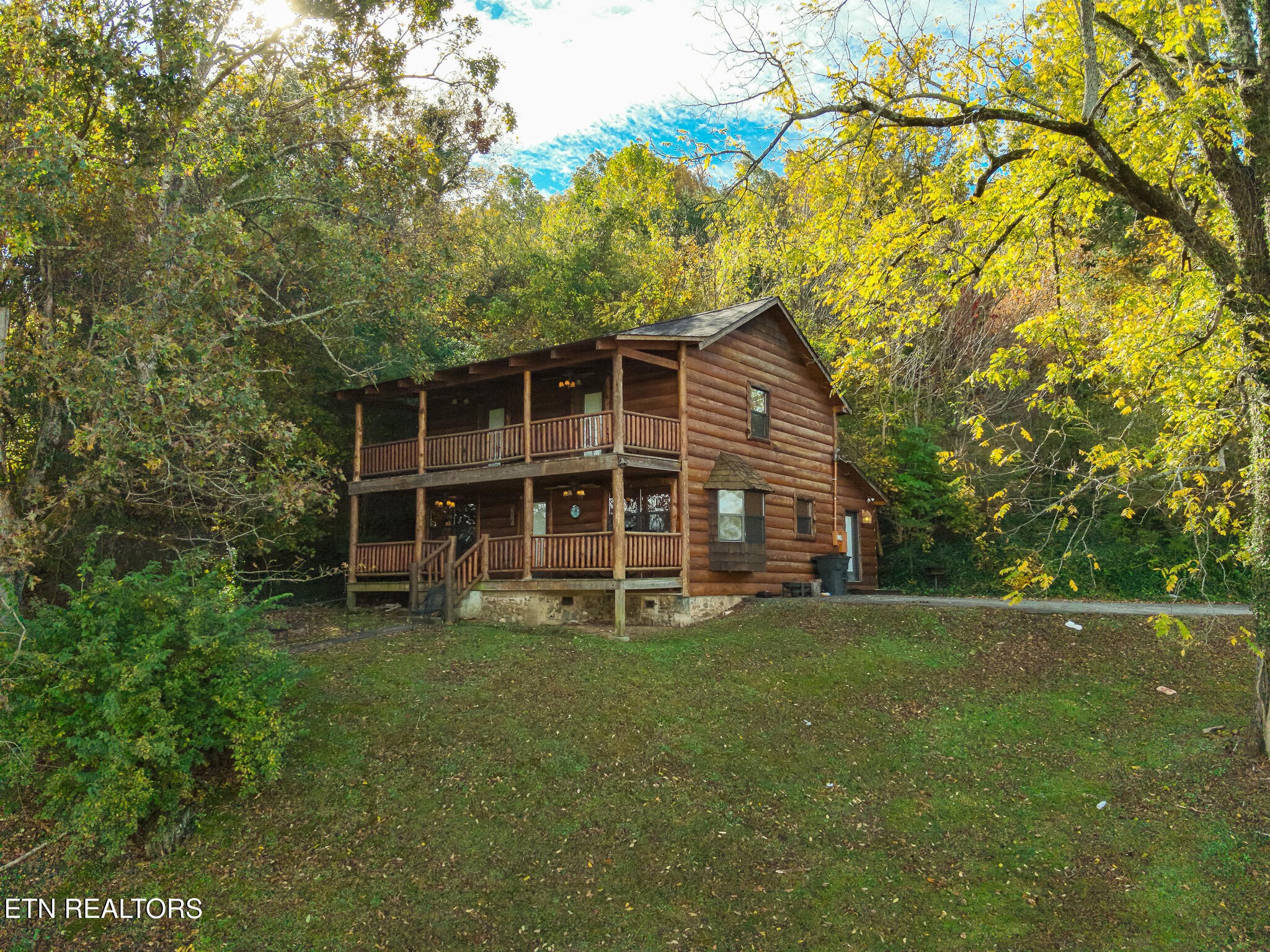 1012 Highway 165
