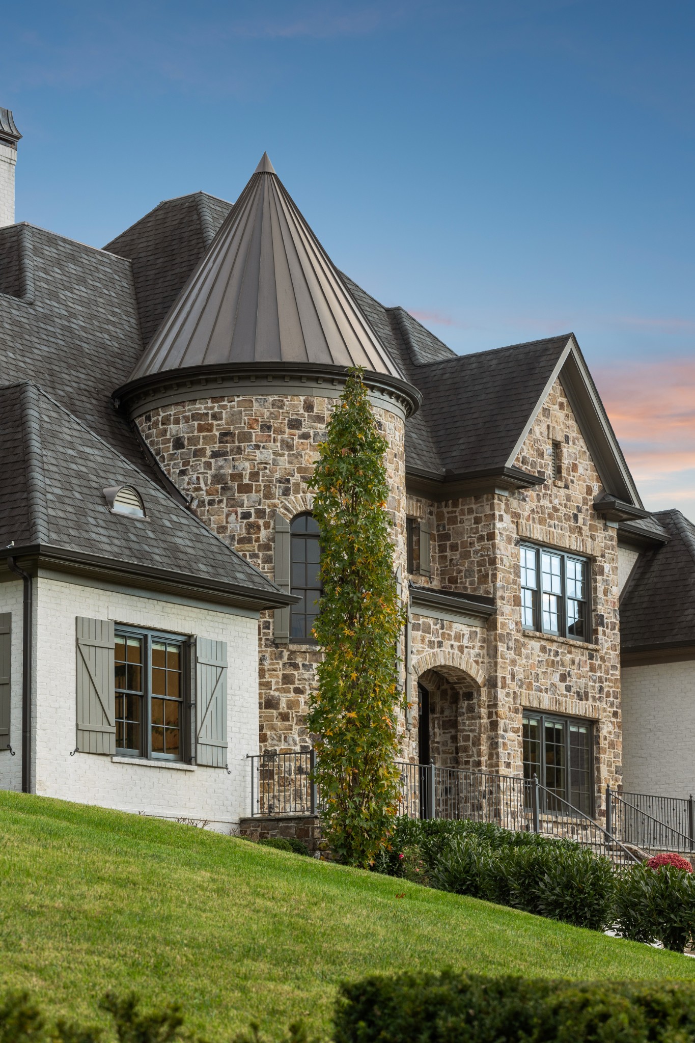 822 Windstone Blvd