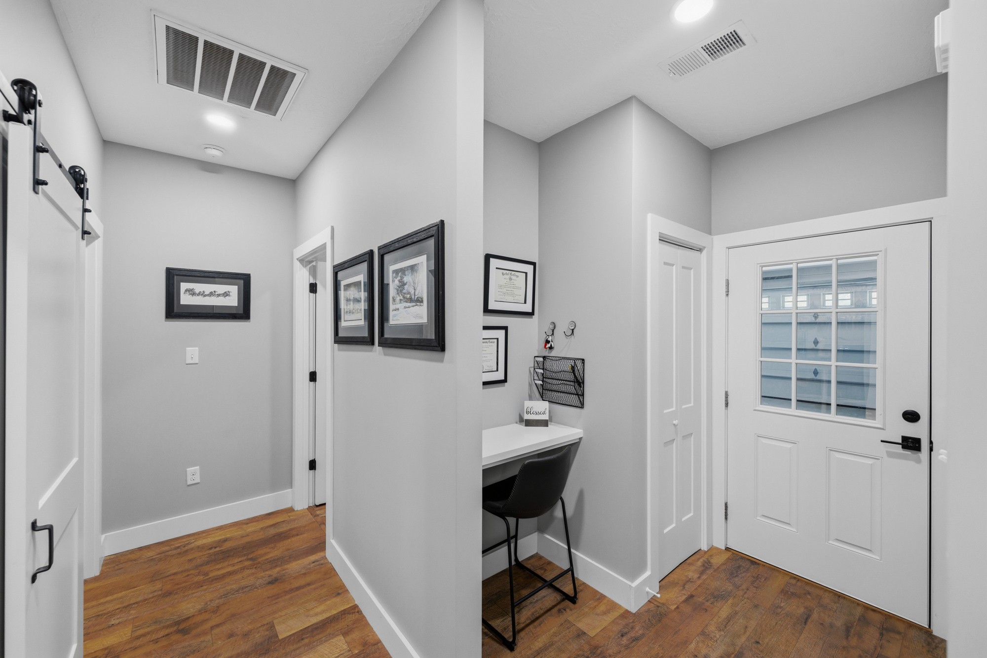 302 Excalibur Trl Property Photo 17