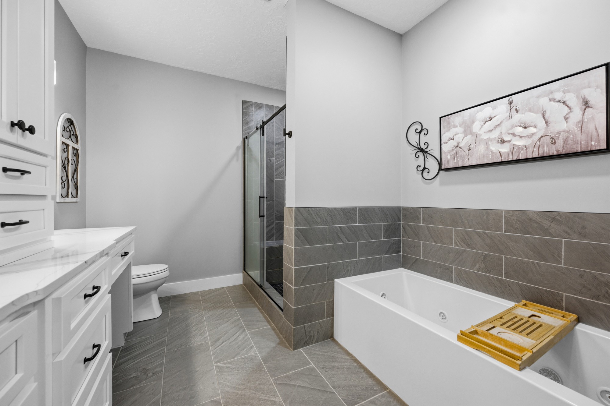 302 Excalibur Trl Property Photo 23
