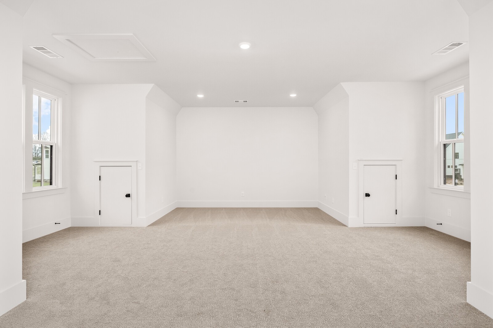 5186 Rambler Loop Property Photo 22
