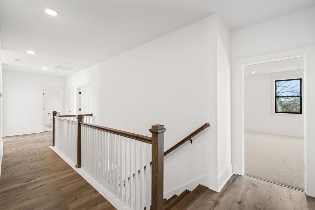 5186 Rambler Loop Property Photo 24