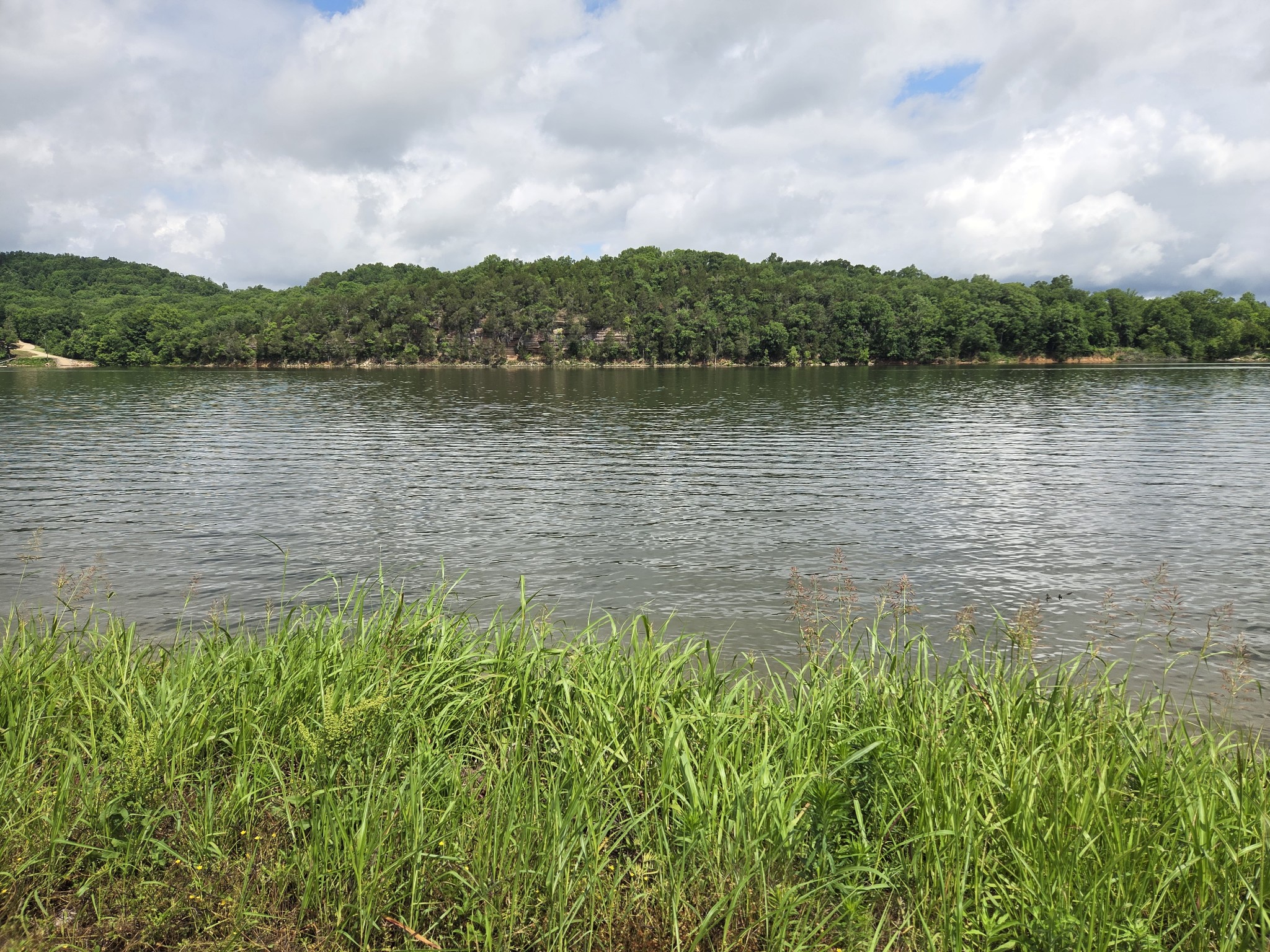823 River Front Dr Property Photo 1