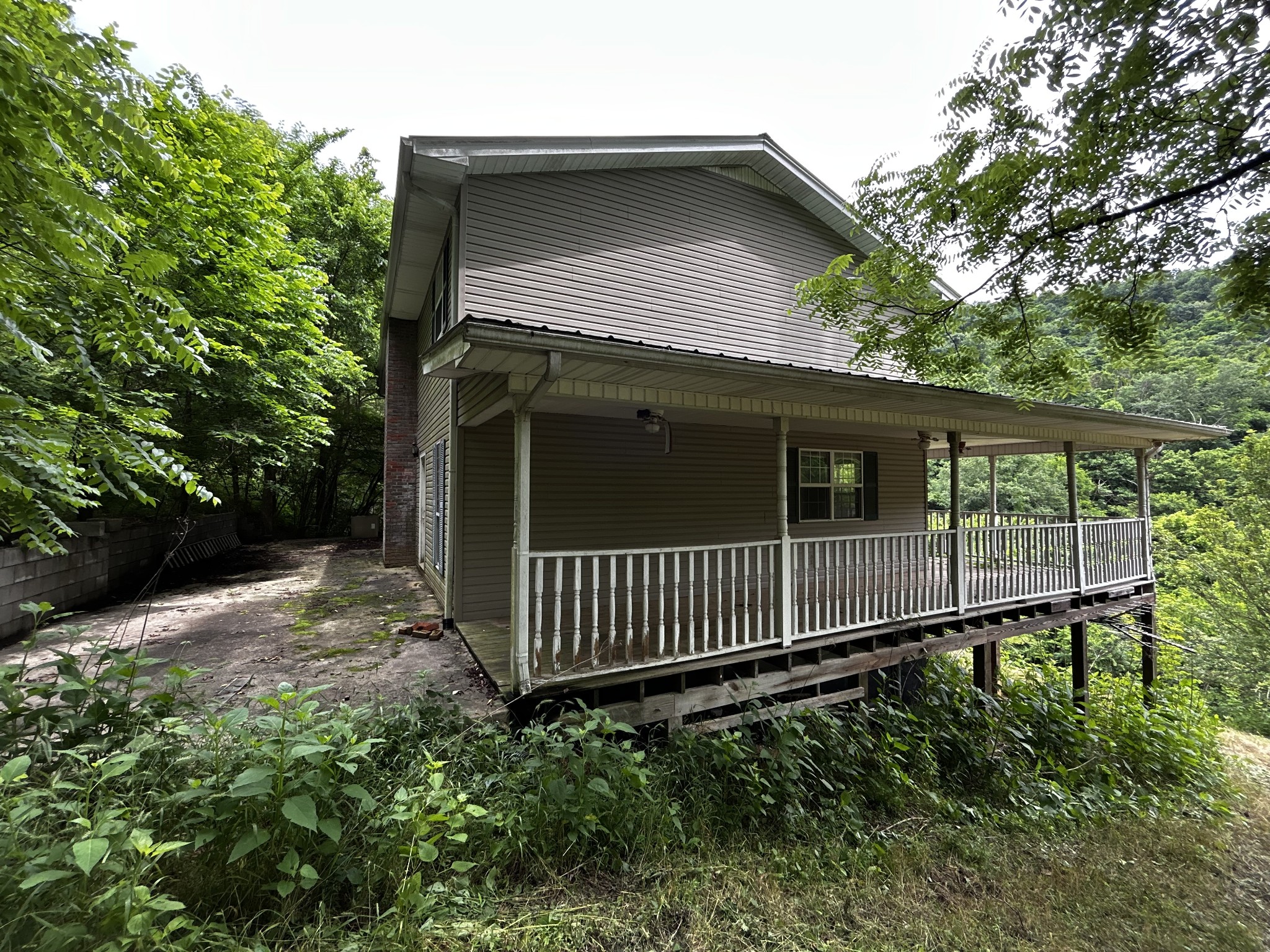 98 Hackett Valley Rd Property Photo 17