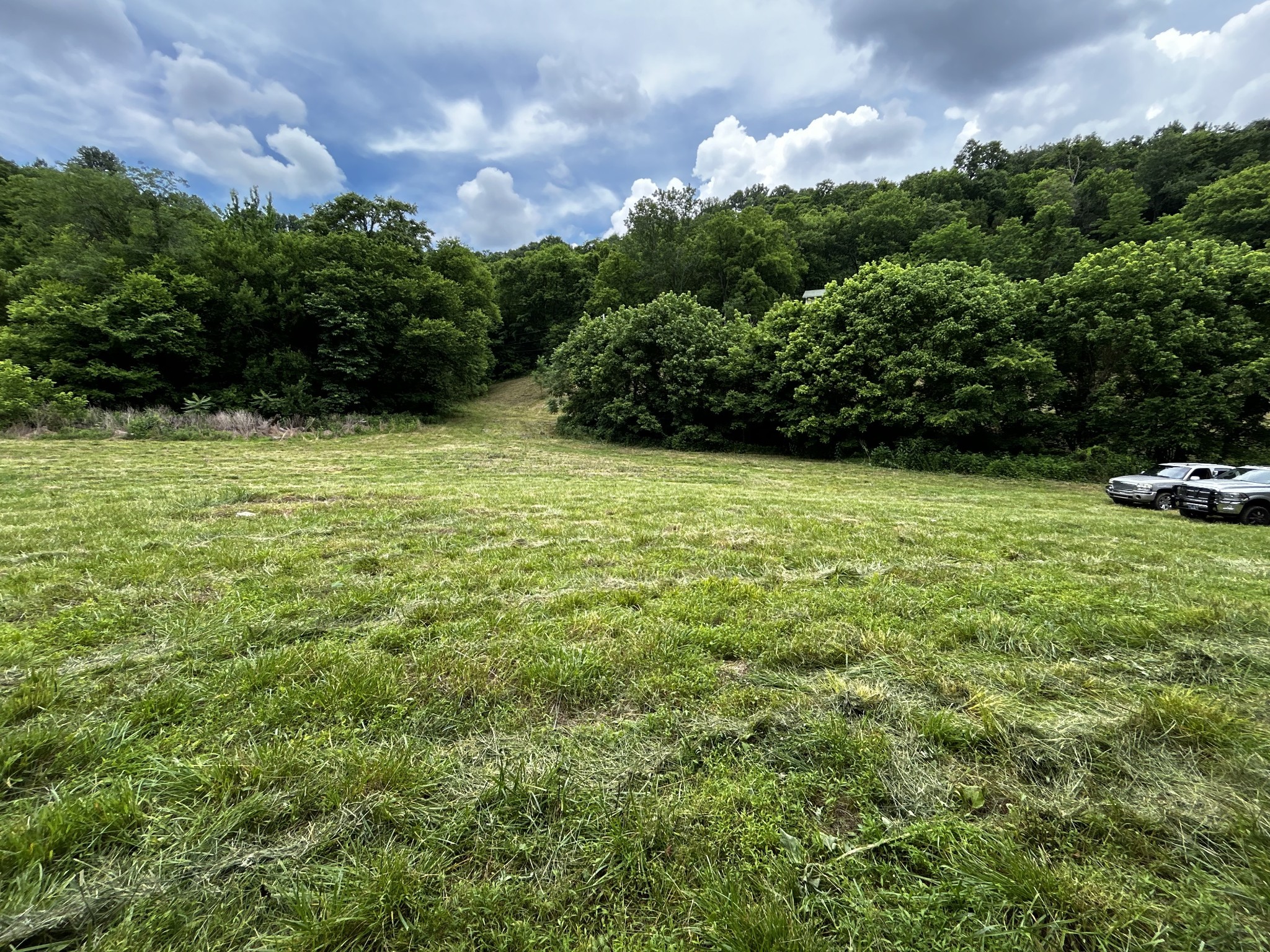 98 Hackett Valley Rd Property Photo 6