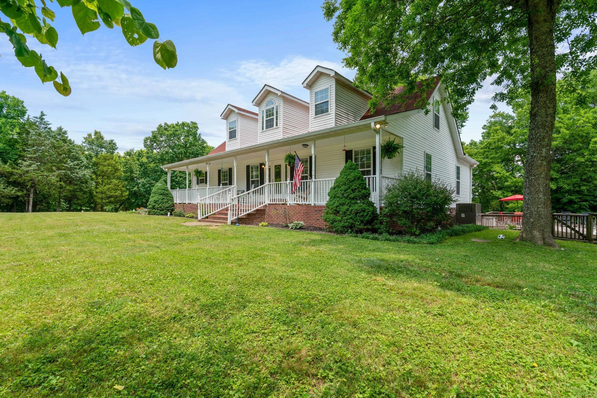 5291 Sam Hill Rd Property Photo 3