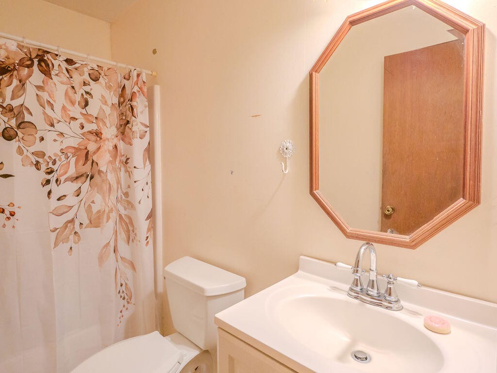 275 Spring Creek Road Property Photo 8