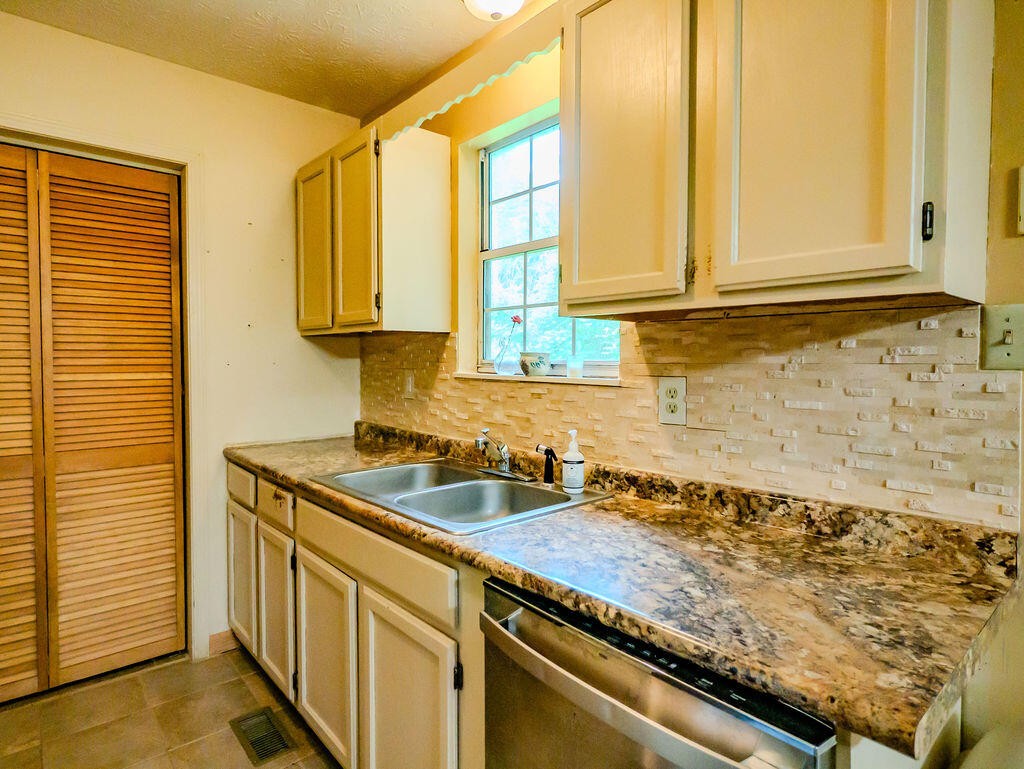 275 Spring Creek Road Property Photo 31