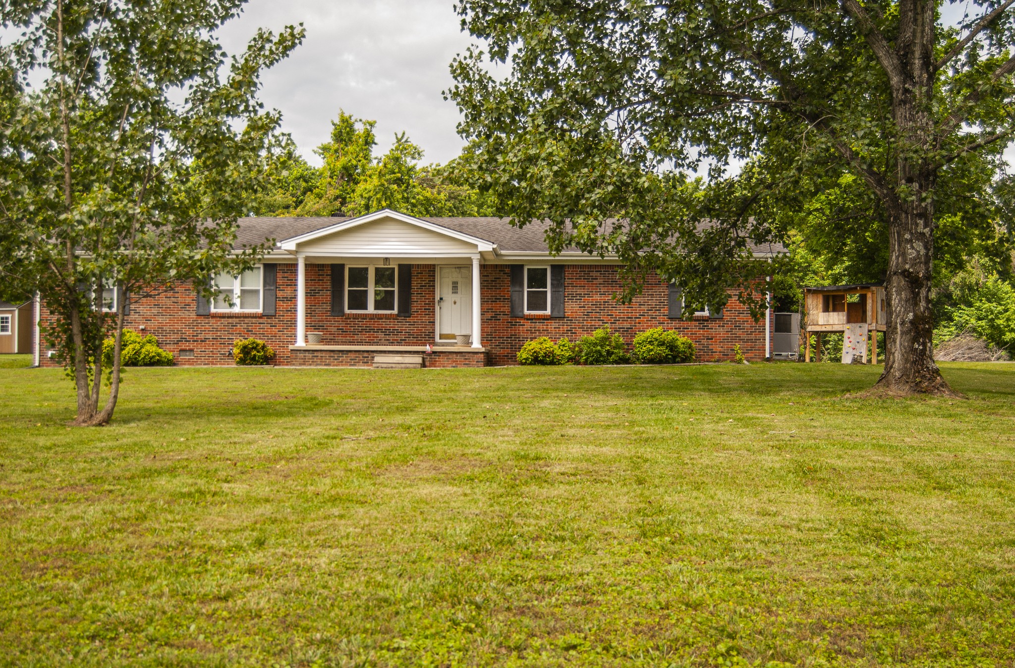 4883 Rocky Mound Rd Property Photo 1