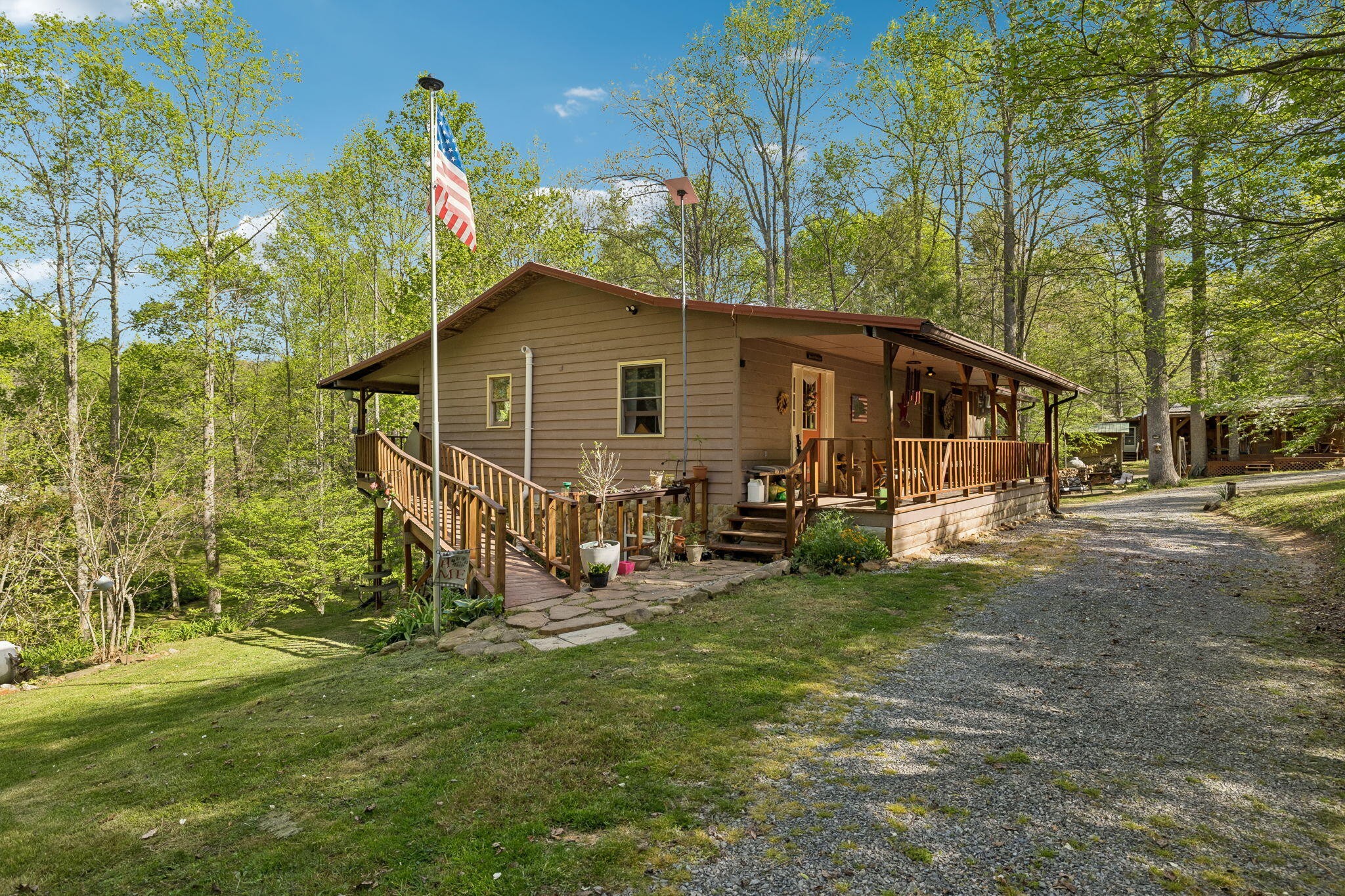 1532 Turkey Creek Road Property Photo 1