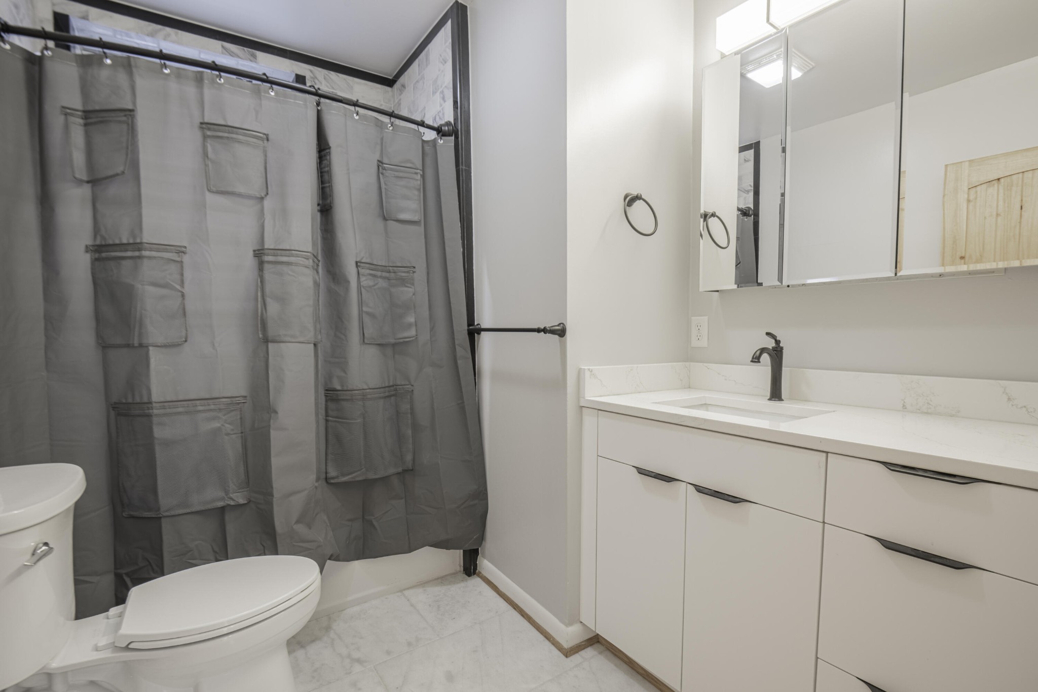 802 Central Avenue Property Photo 6