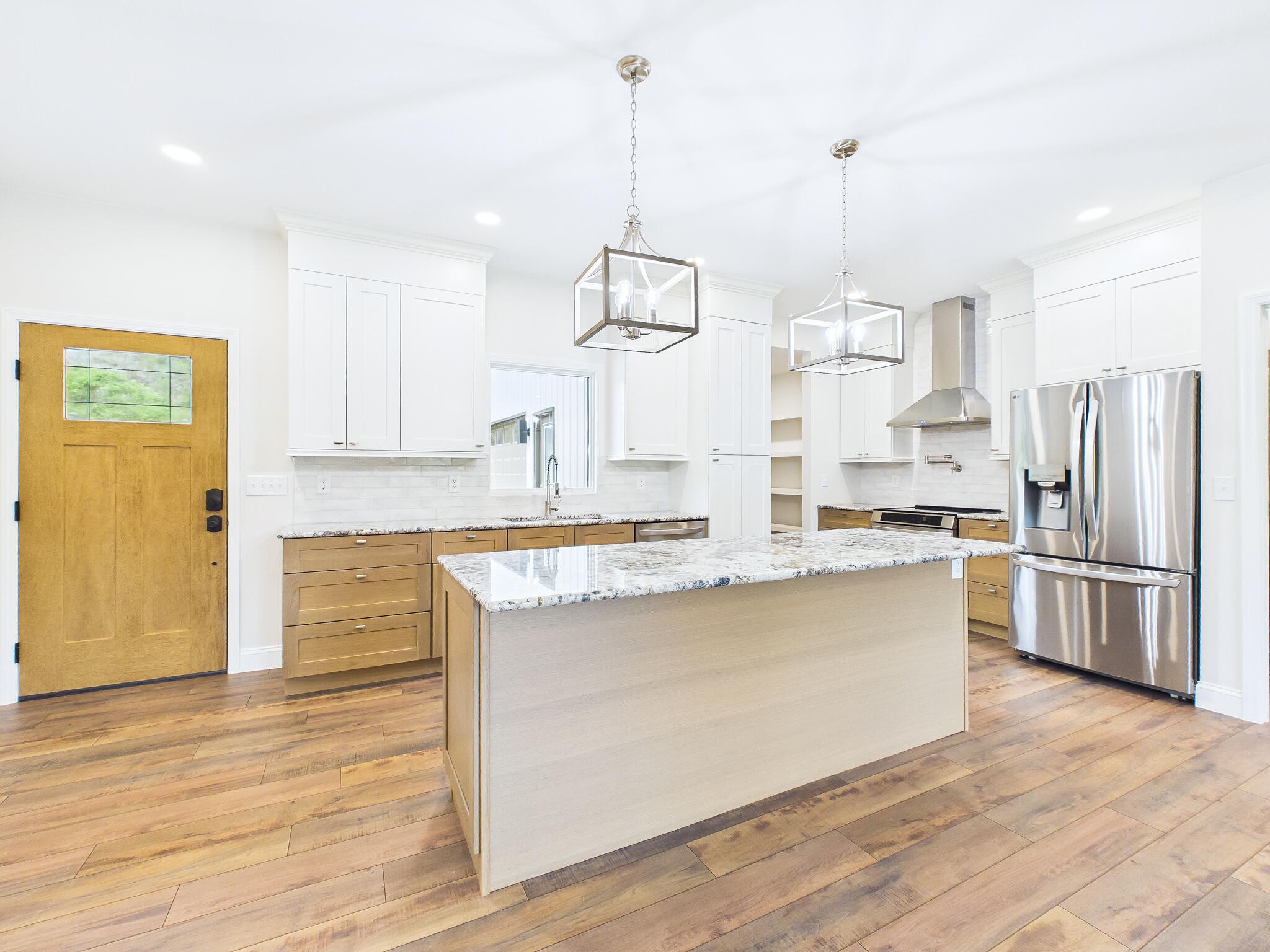 1483 Reagan Valley Road Property Photo 11