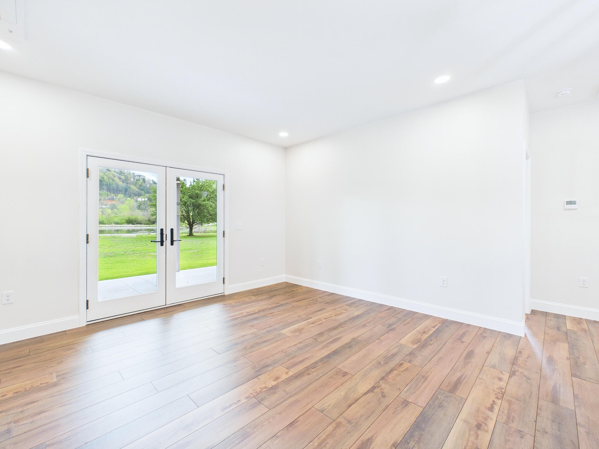 1483 Reagan Valley Road Property Photo 16