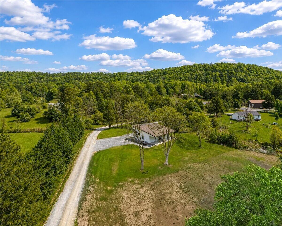 1483 Reagan Valley Road Property Photo 73