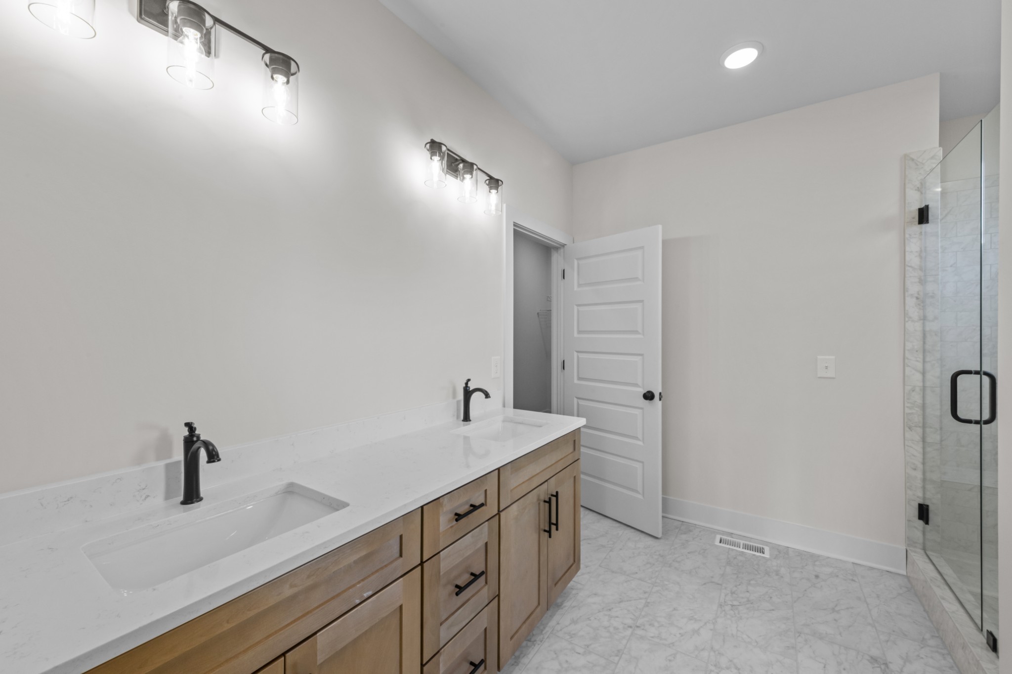 109 Esteph Ct Property Photo 8