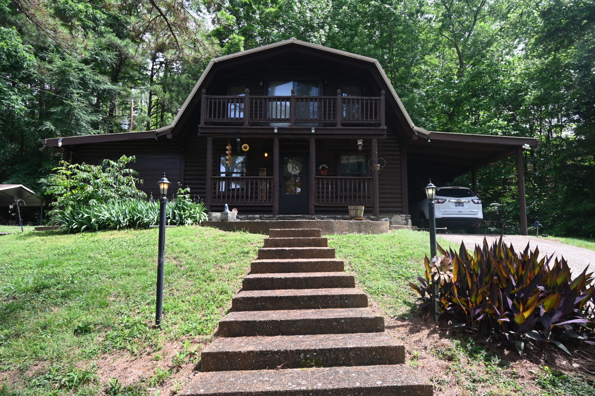 8821 Highway 412, E Property Photo 1