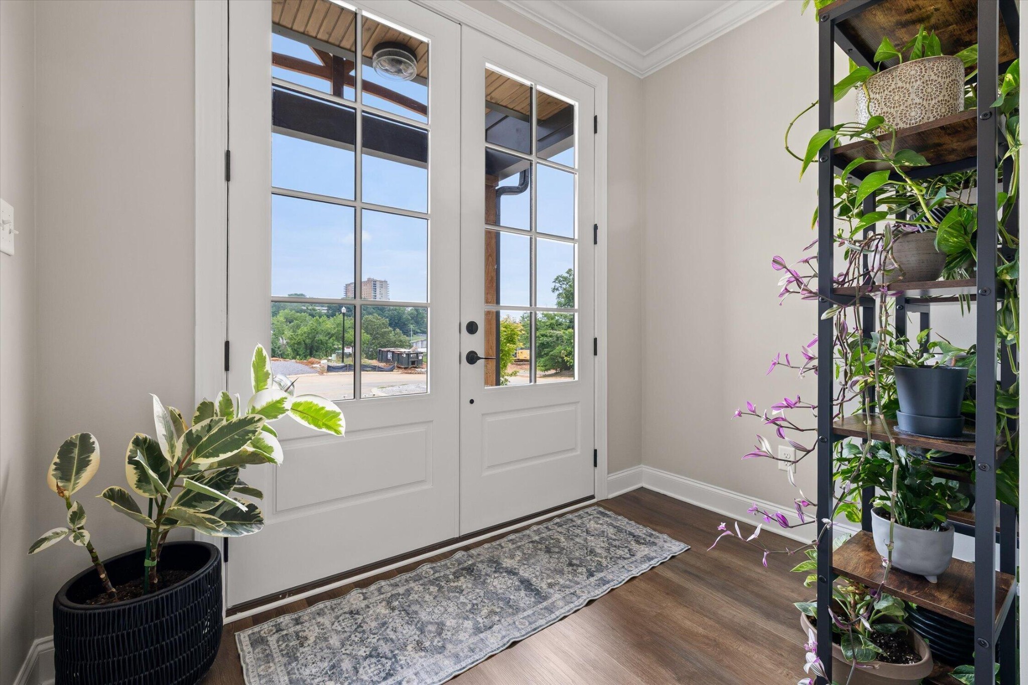 993 Cityscape View Property Photo 6