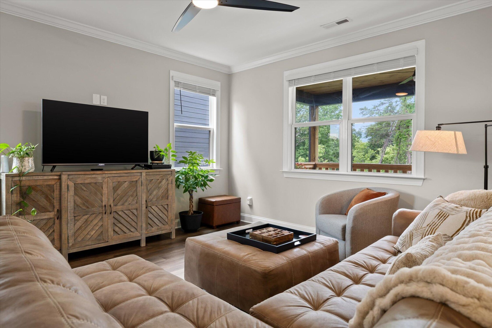 993 Cityscape View Property Photo 16