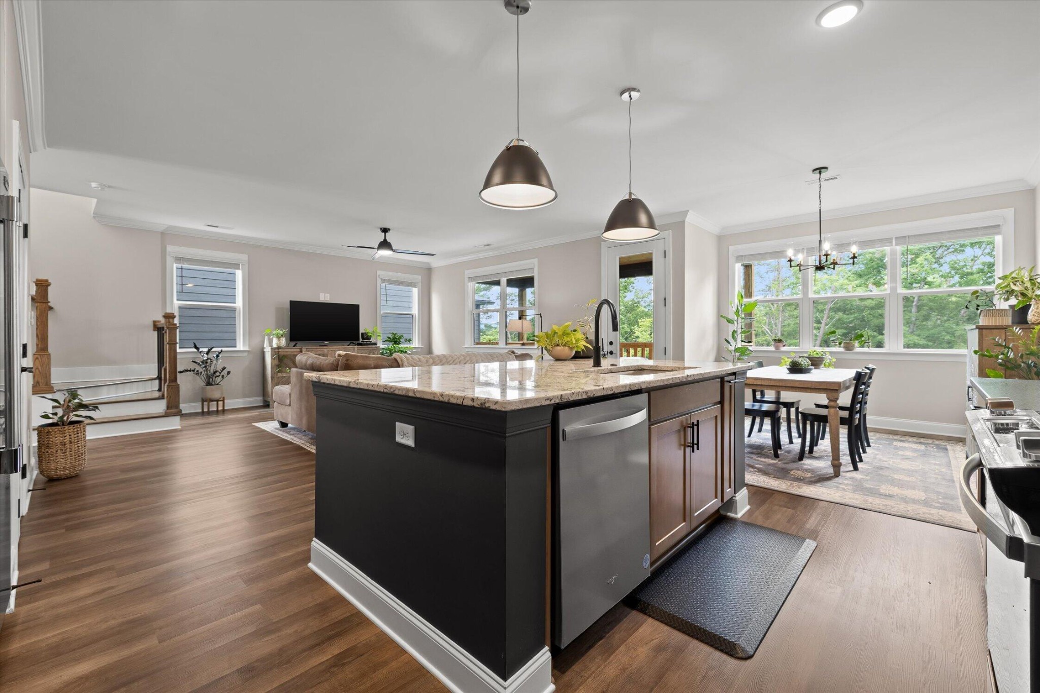 993 Cityscape View Property Photo 22