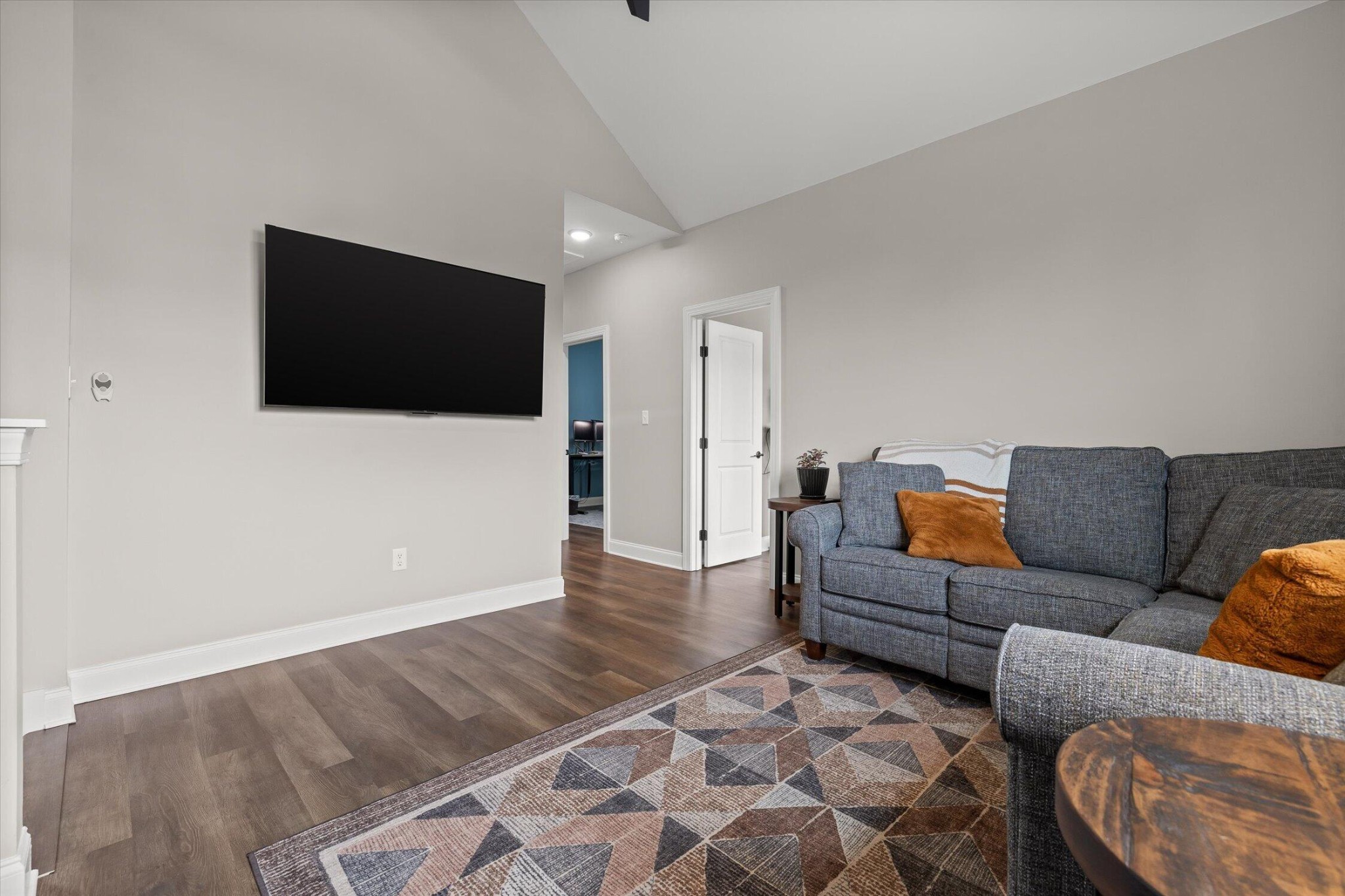993 Cityscape View Property Photo 36