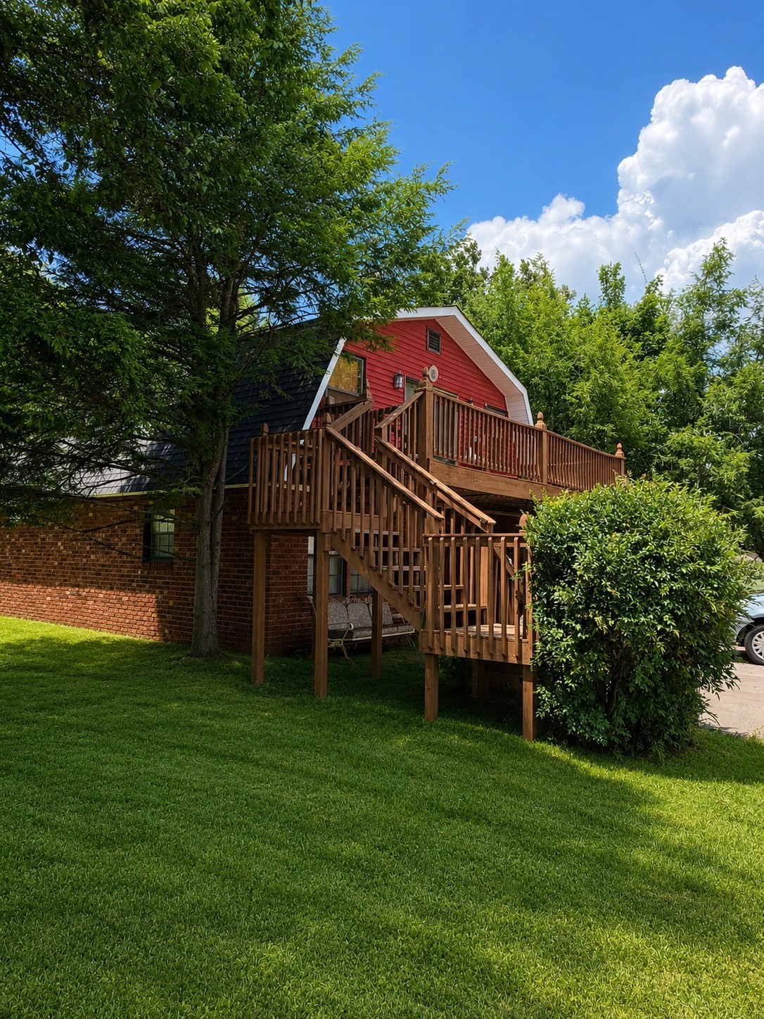 135 Cross Ct