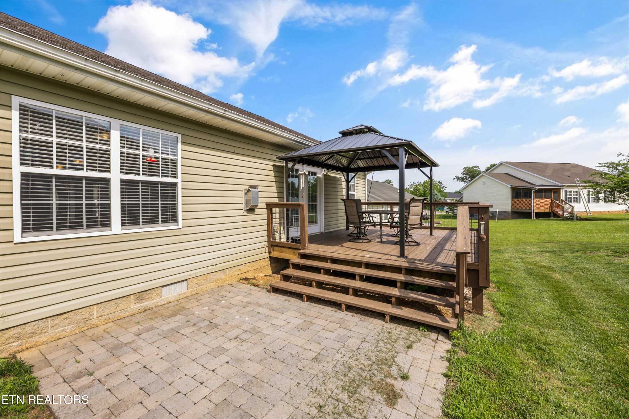 118 Cornerstone Circle Property Photo 32